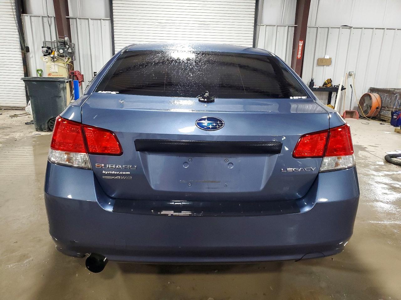 2013 Subaru Legacy 2.5i Premium Blue vin: 4S3BMBB65D3019299
