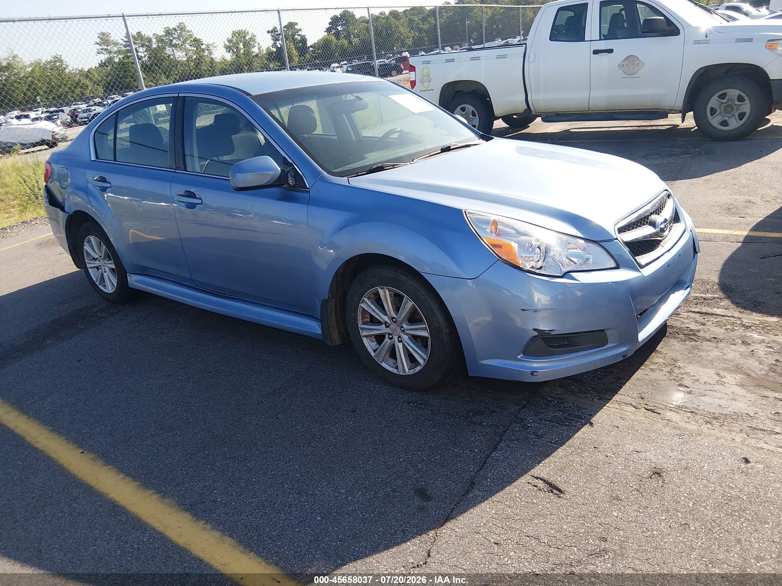 2010 Subaru Legacy 2.5i Premium Синий vin: 4S3BMBB69A3231778