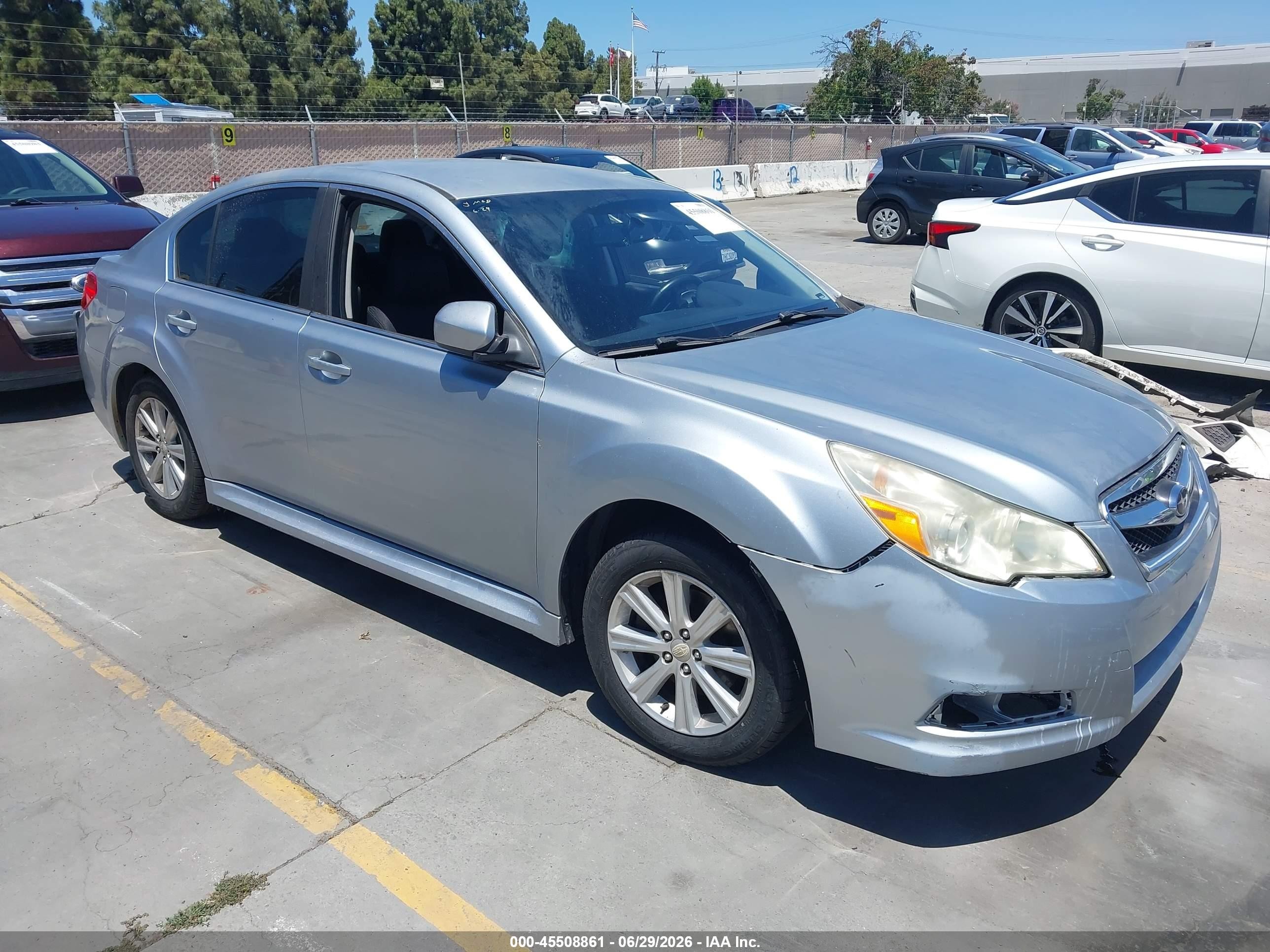 2012 Subaru Legacy 2.5i Premium Gray vin: 4S3BMBB6XC3031768
