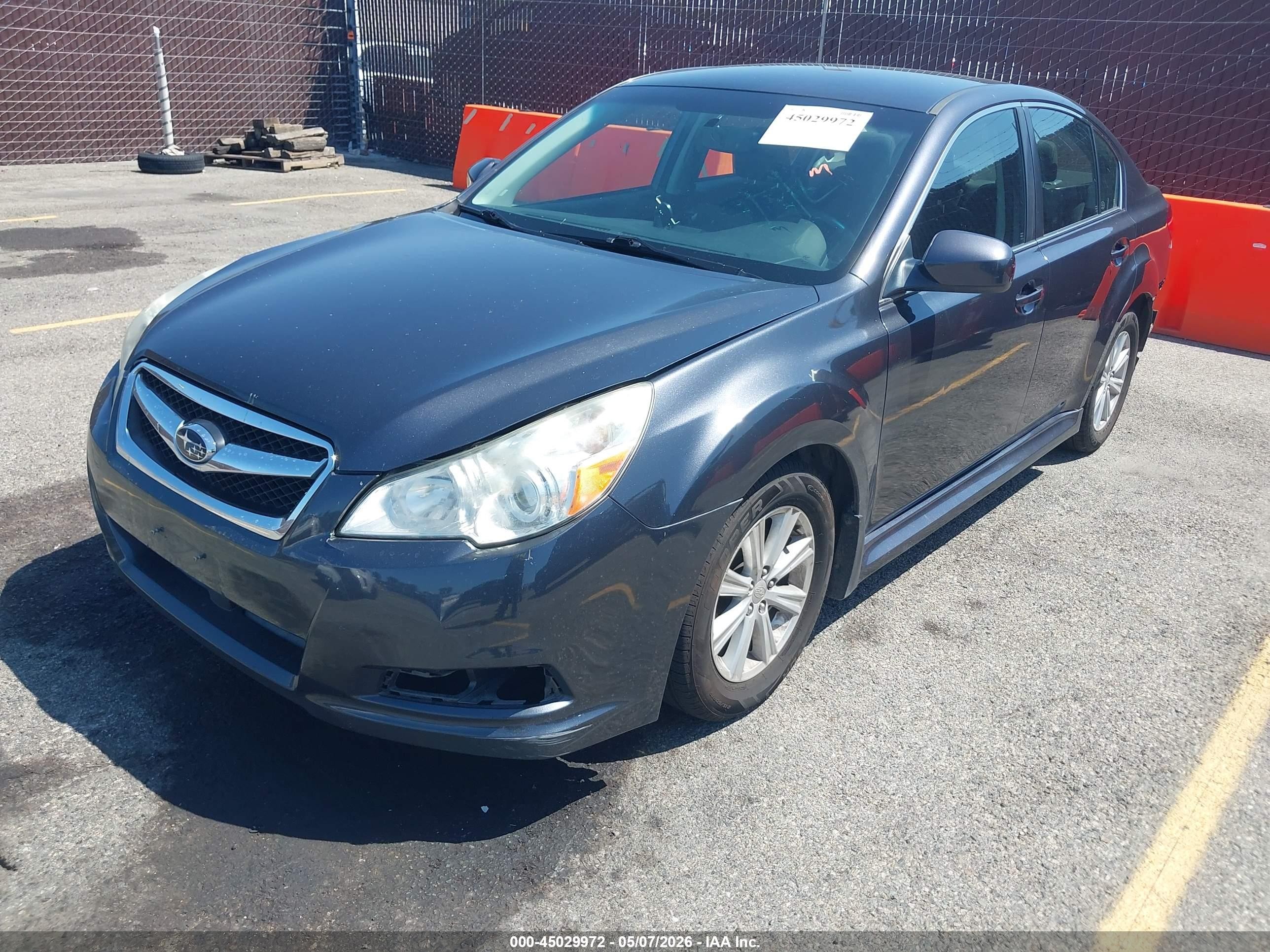 2010 Subaru Legacy 2.5i Premium Gray vin: 4S3BMBC60A3217640