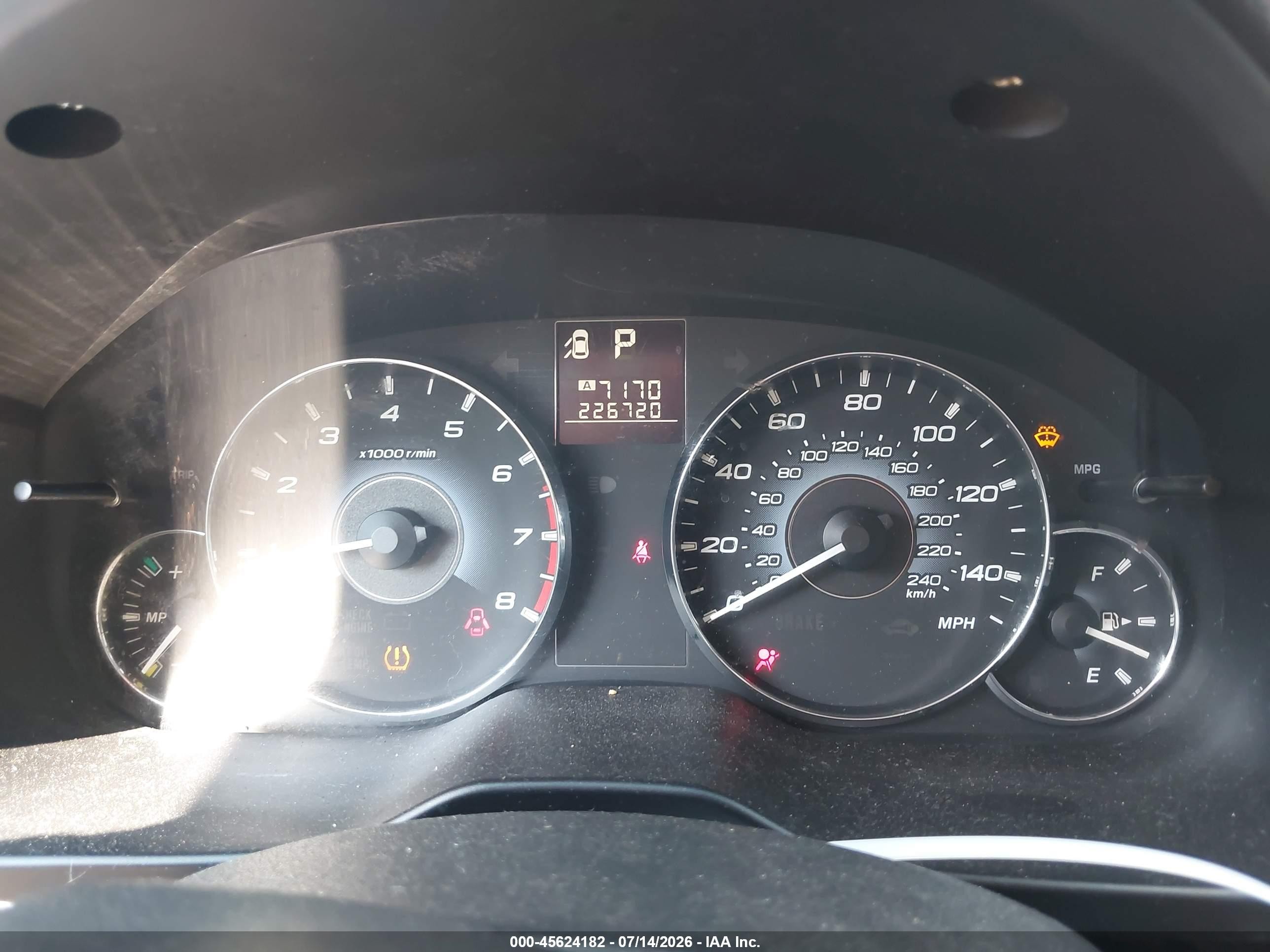 2010 Subaru Legacy 2.5i Premium Темно-бордовый vin: 4S3BMBC60A3246264