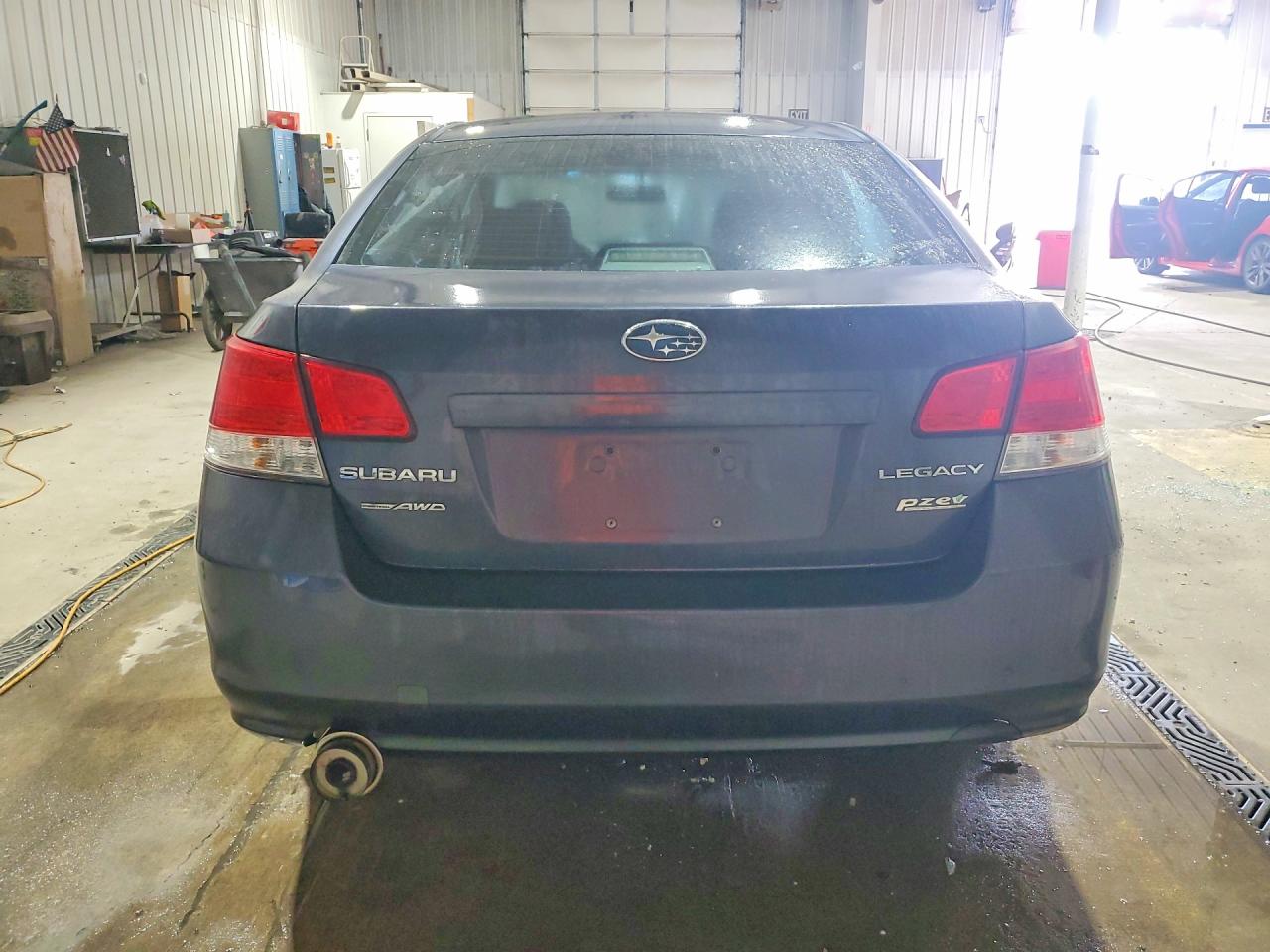 2012 Subaru Legacy 2.5i Premium Gray vin: 4S3BMBC60C3023029