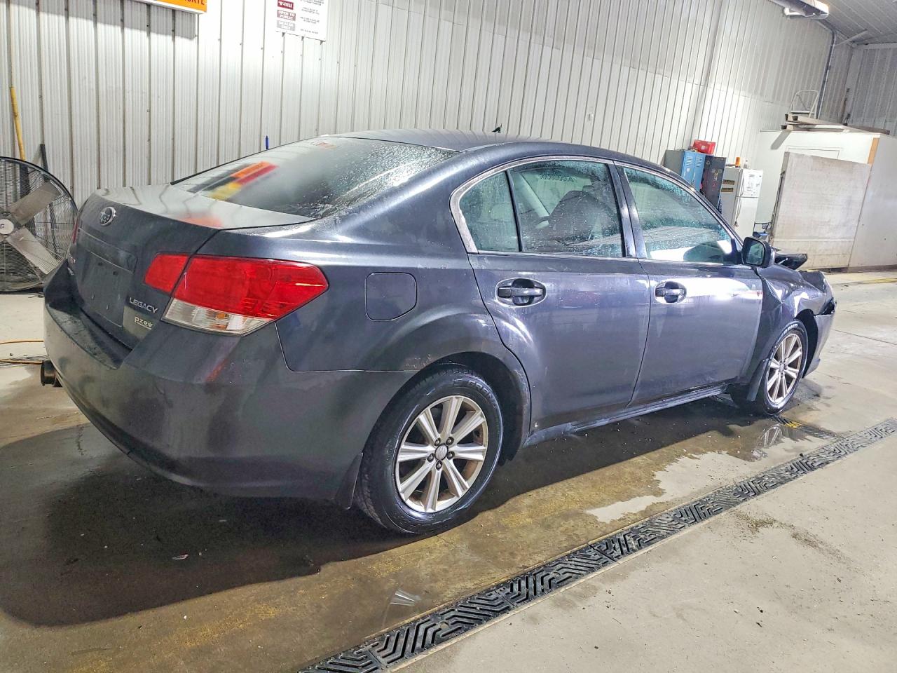 2012 Subaru Legacy 2.5i Premium Gray vin: 4S3BMBC60C3023029