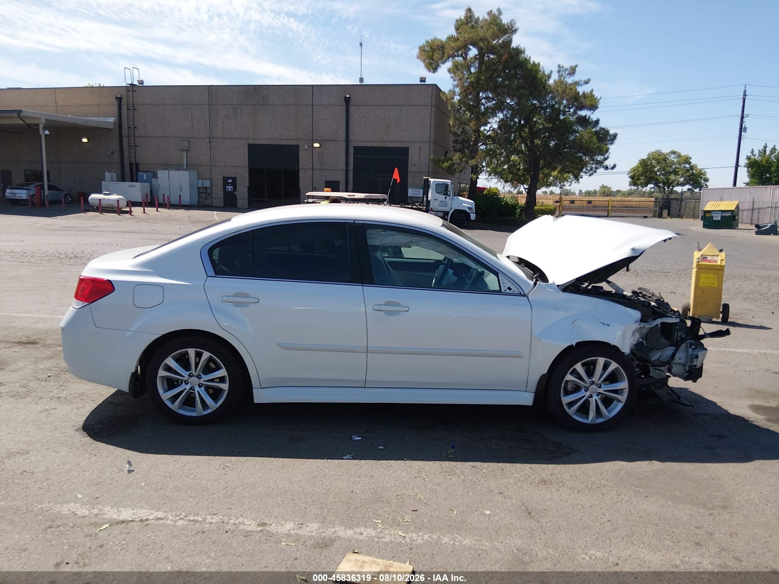 2013 Subaru Legacy 2.5i Premium White vin: 4S3BMBC60D3021198