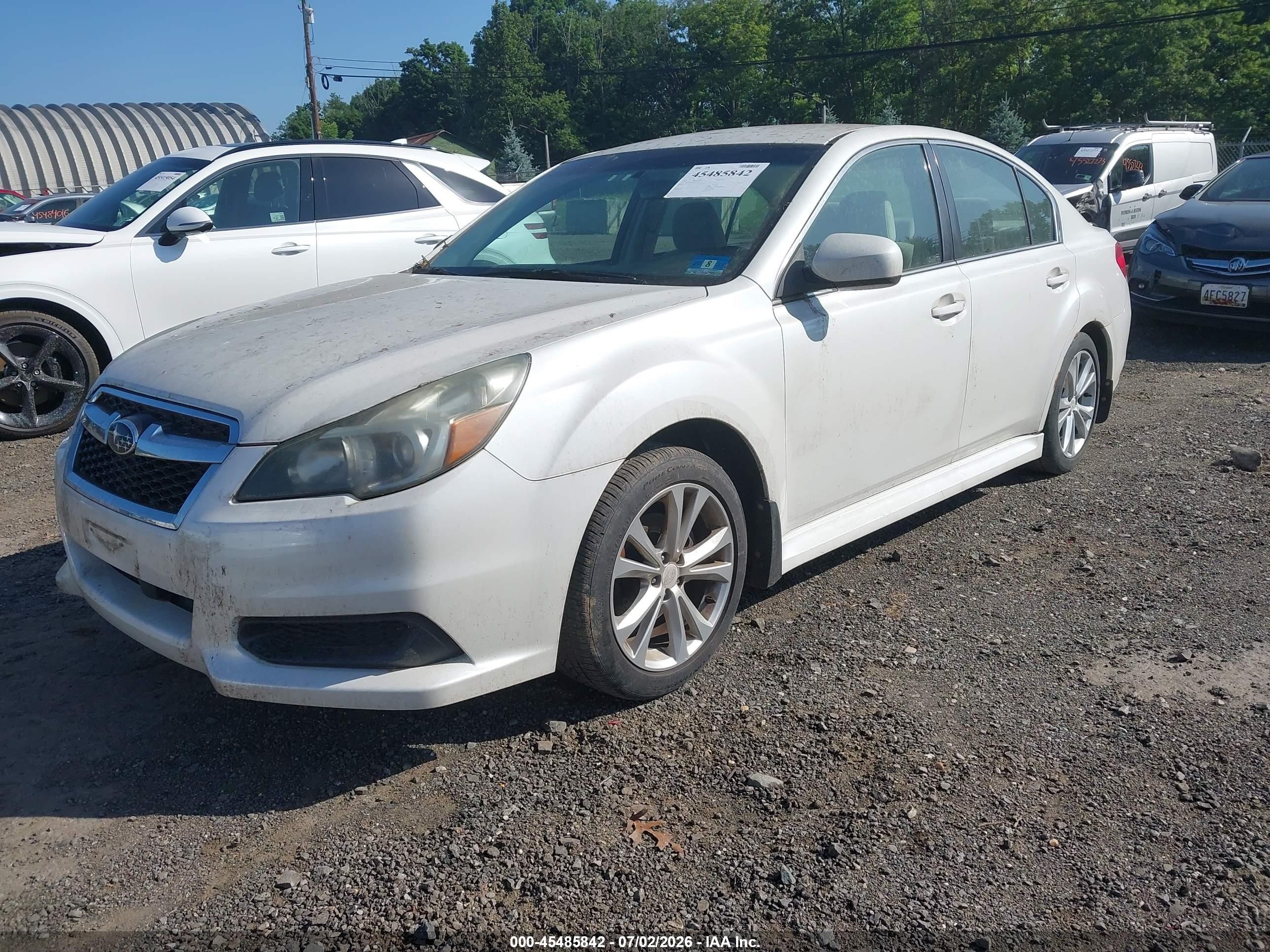 2014 Subaru Legacy 2.5i Premium White vin: 4S3BMBC60E3006525