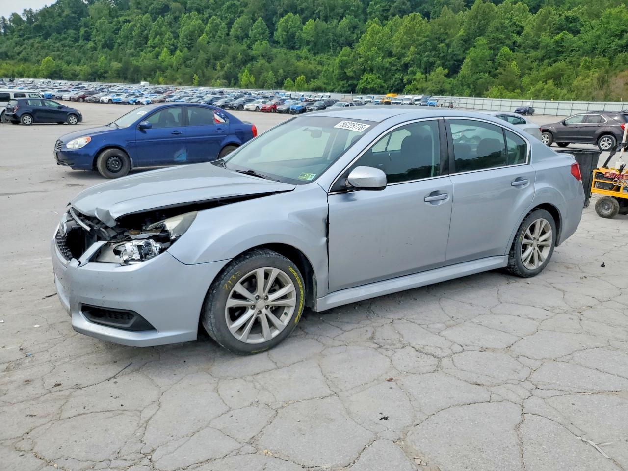 2014 Subaru Legacy 2.5i Premium Silver vin: 4S3BMBC60E3028623
