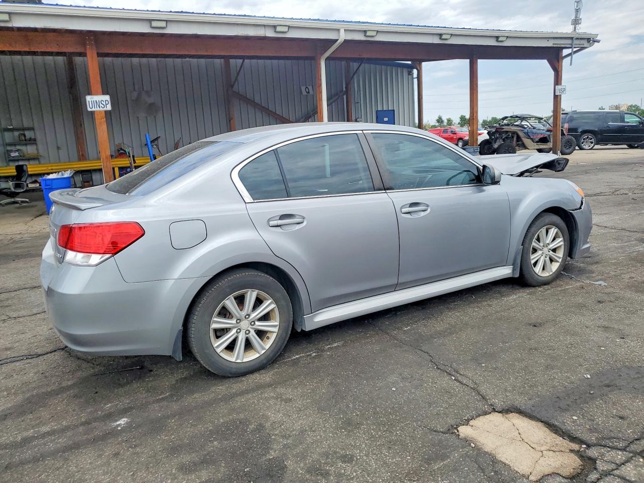 2010 Subaru Legacy 2.5i Premium Gray vin: 4S3BMBC61A3229604