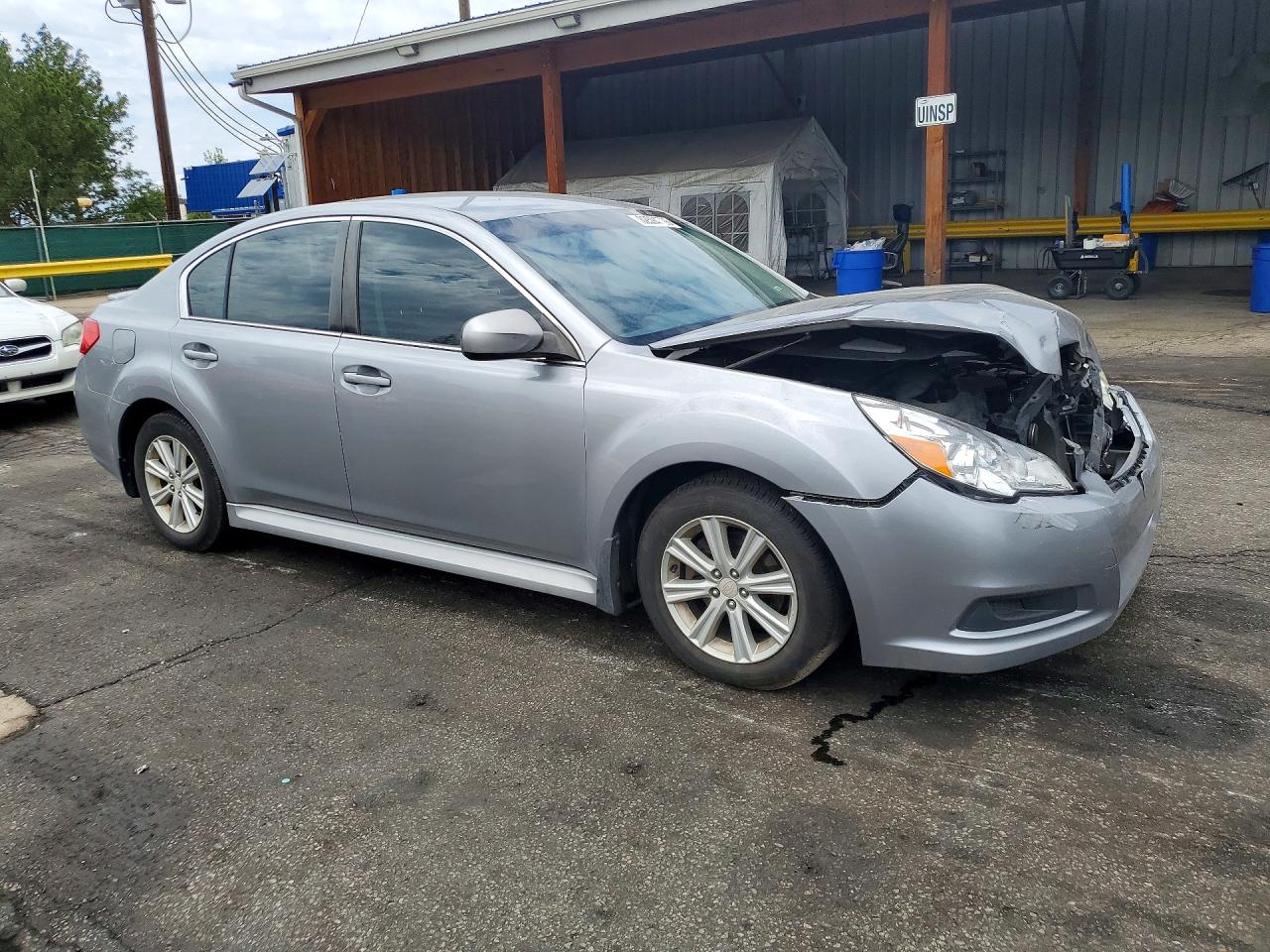 2010 Subaru Legacy 2.5i Premium Gray vin: 4S3BMBC61A3229604
