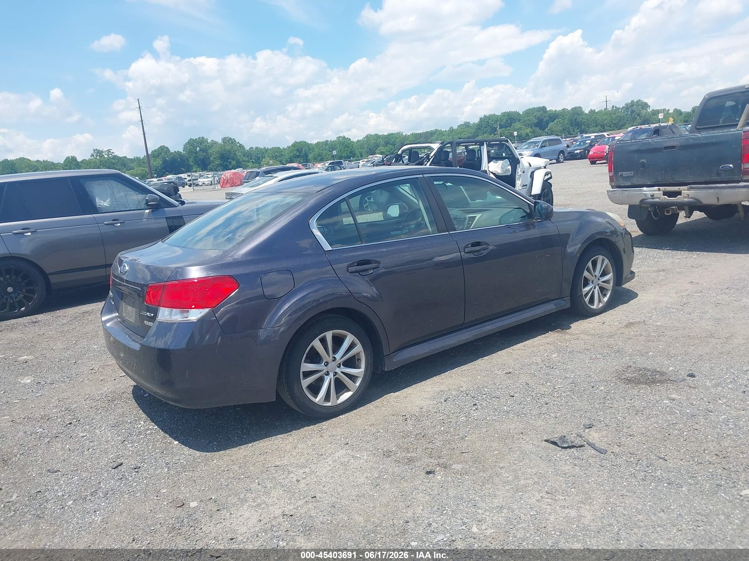 2013 Subaru Legacy 2.5i Premium Синий vin: 4S3BMBC61D3018648