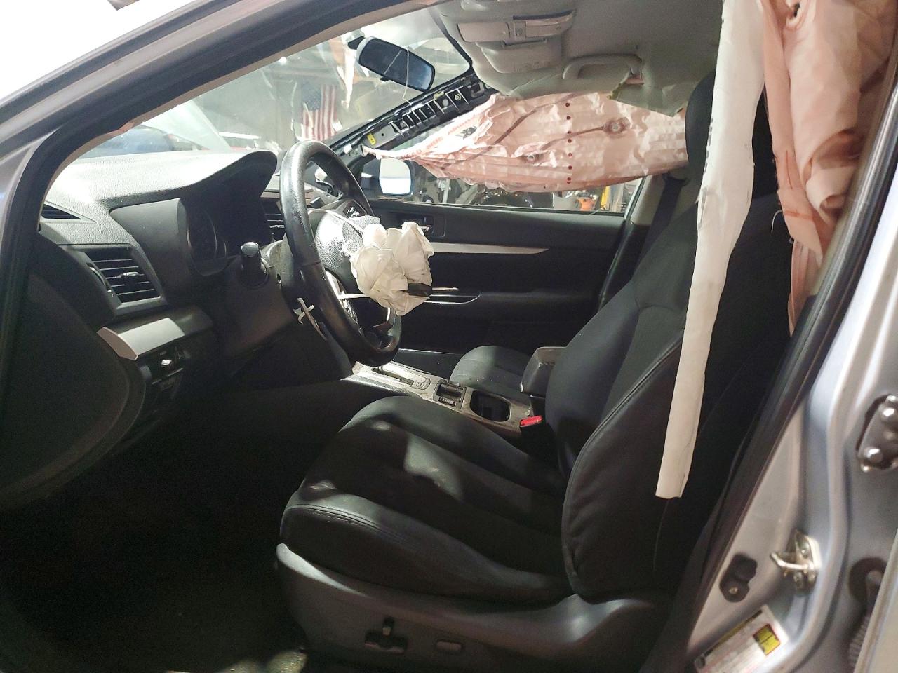 2014 Subaru Legacy 2.5i Premium Silver vin: 4S3BMBC61E3021020