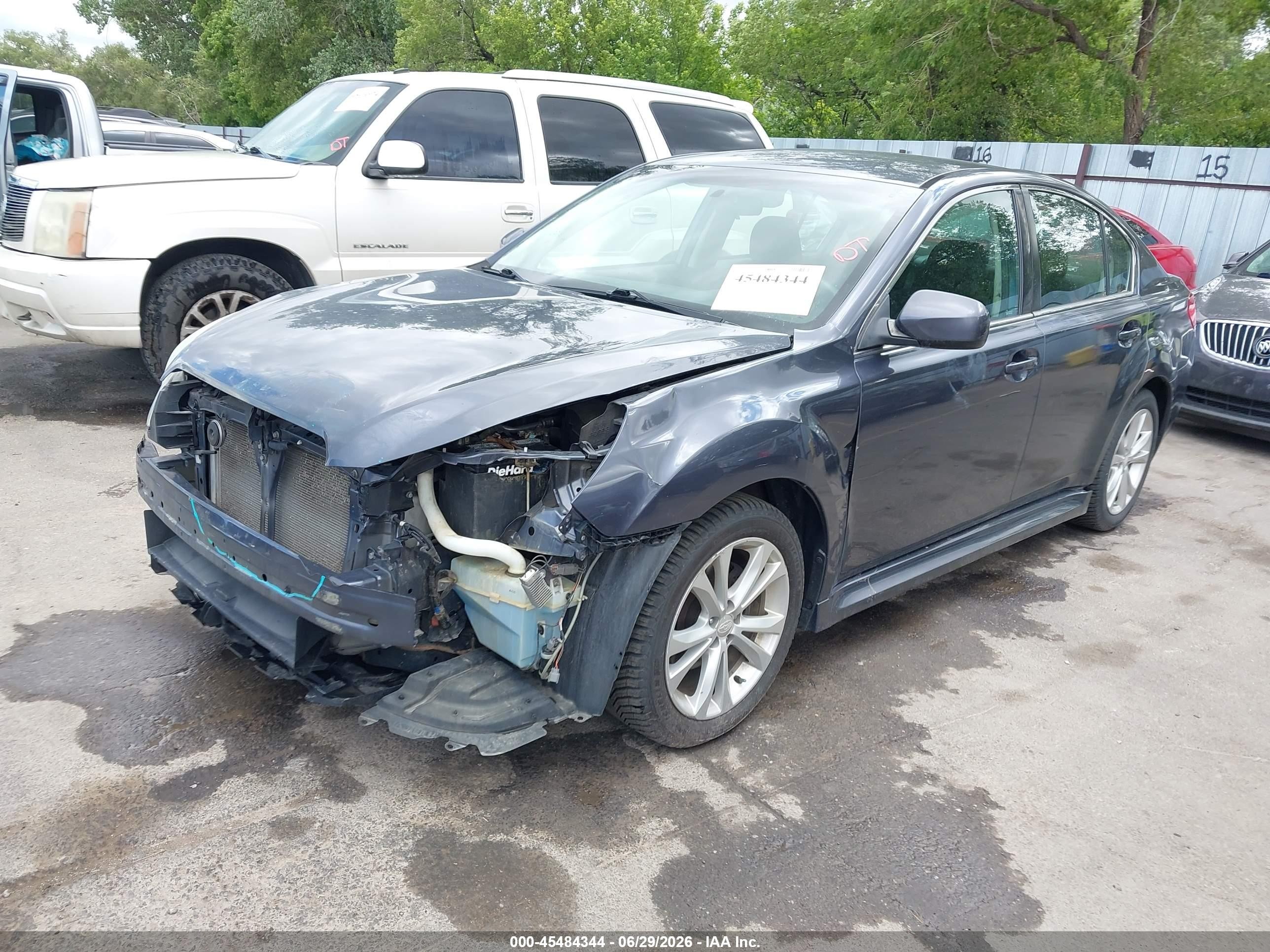 2014 Subaru Legacy 2.5i Premium Gray vin: 4S3BMBC61E3034527