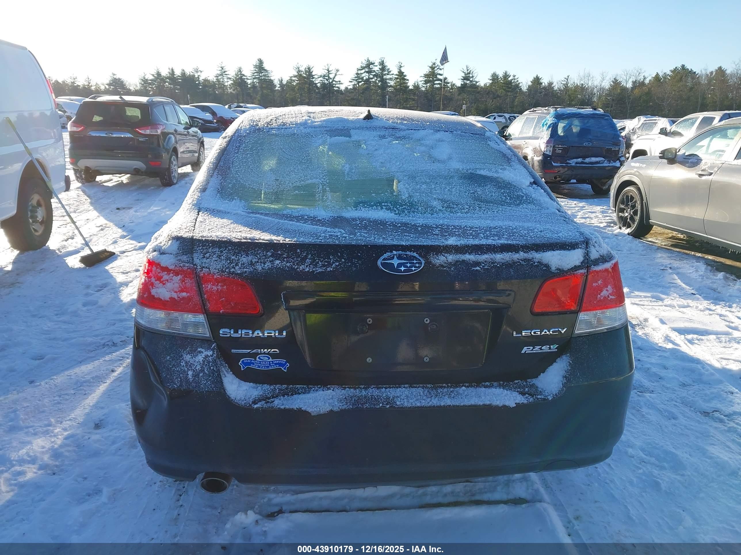 2014 Subaru Legacy 2.5i Premium Black vin: 4S3BMBC61E3037802