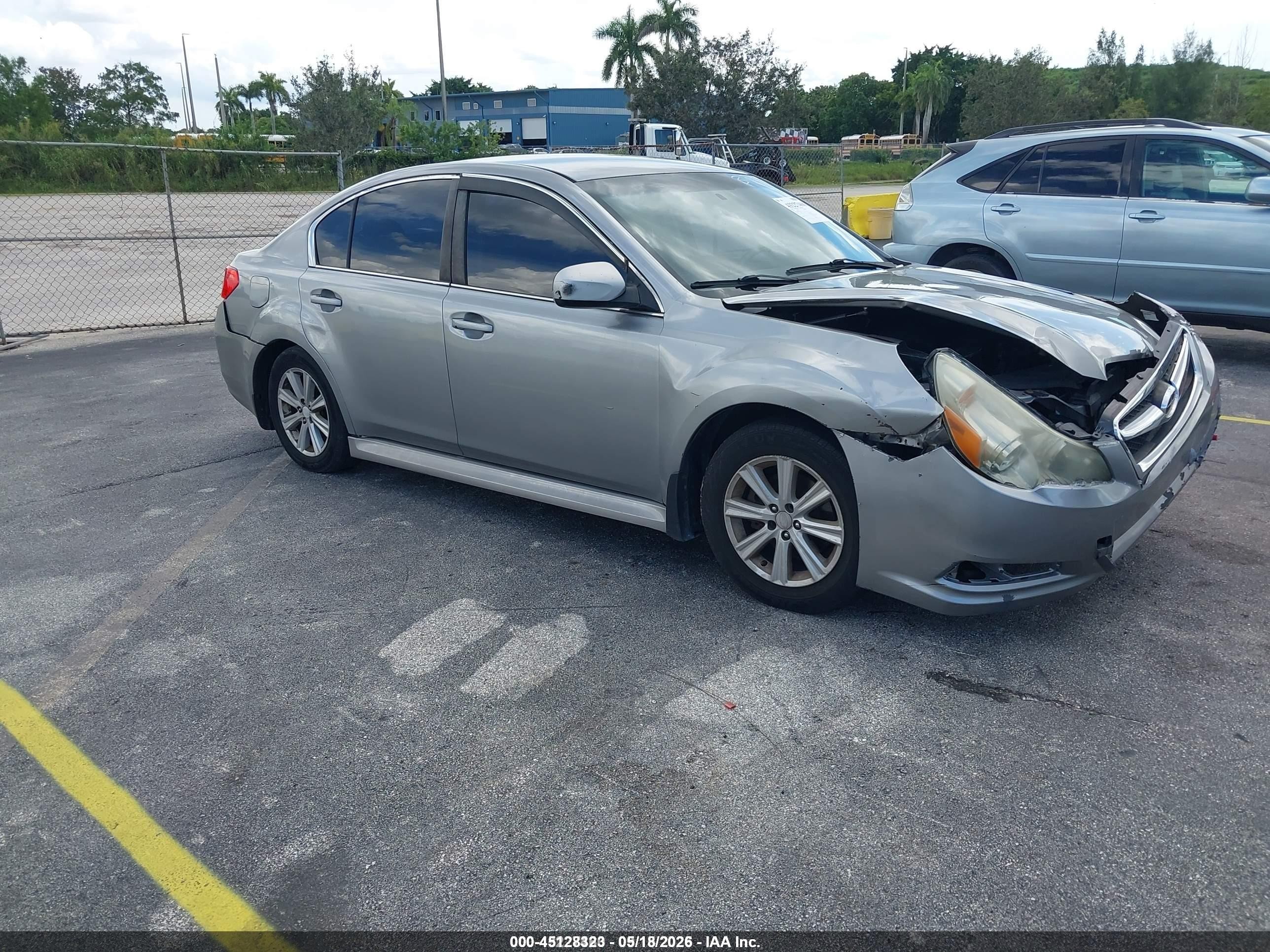 2010 Subaru Legacy 2.5i Premium Silver vin: 4S3BMBC62A3223794