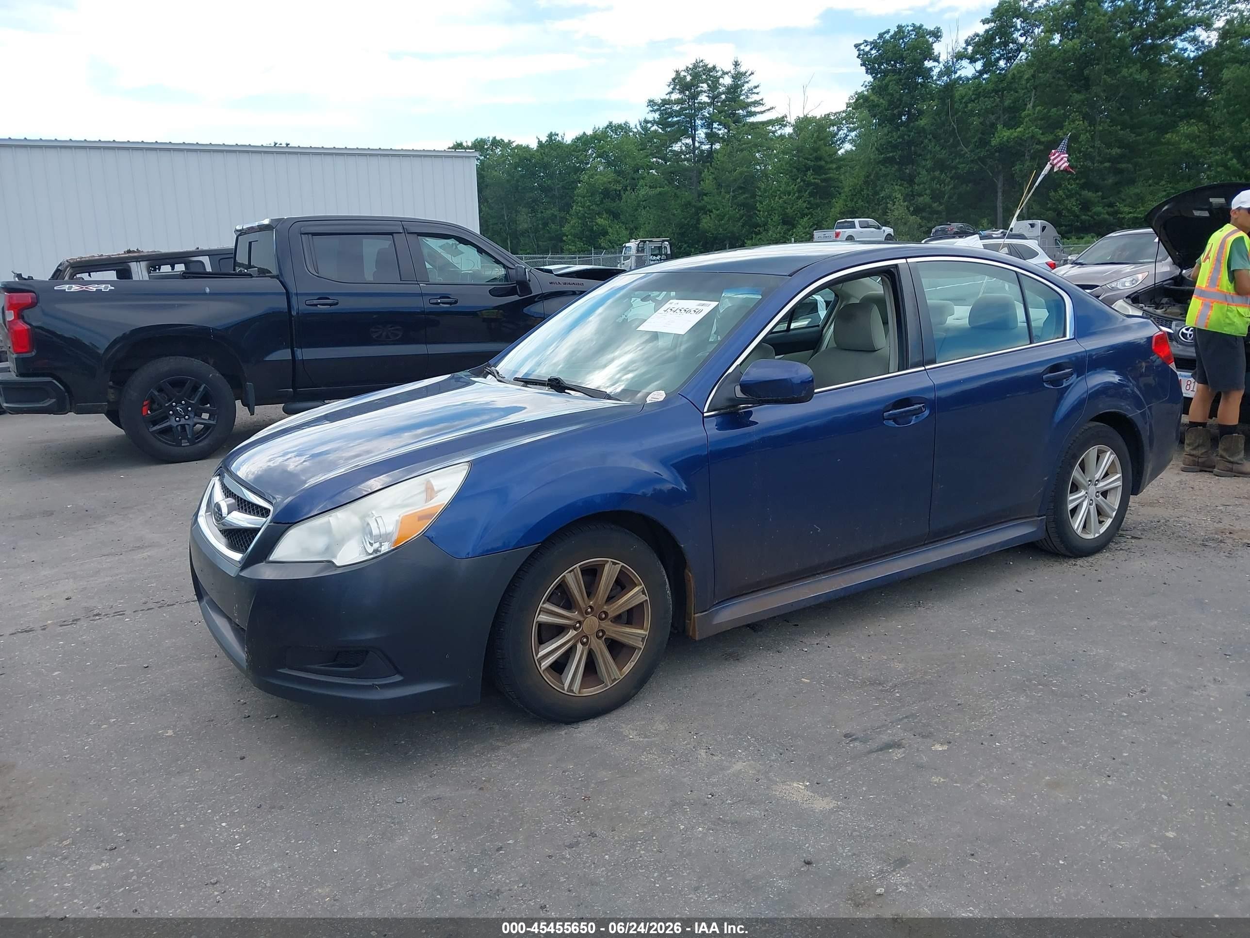 2011 Subaru Legacy 2.5i Premium Blue vin: 4S3BMBC62B3213137