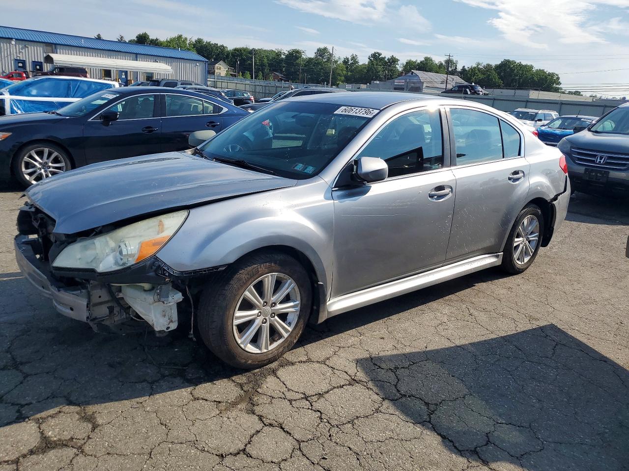 2011 Subaru Legacy 2.5i Premium Silver vin: 4S3BMBC62B3219178