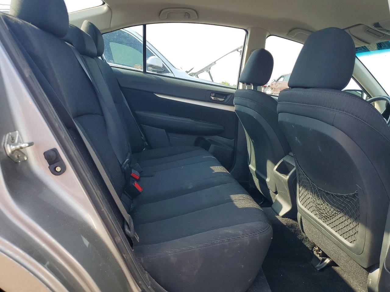2011 Subaru Legacy 2.5i Premium Silver vin: 4S3BMBC62B3219178