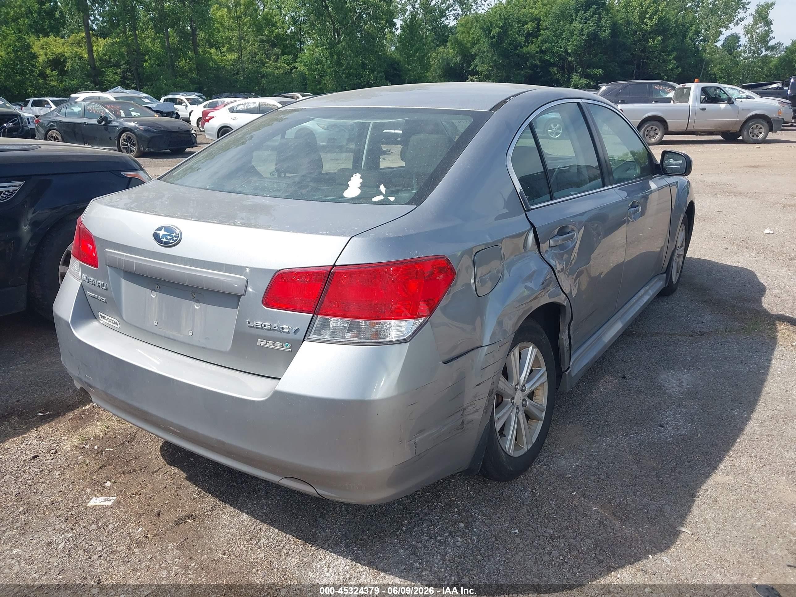 2011 Subaru Legacy 2.5i Premium Серый vin: 4S3BMBC62B3226325