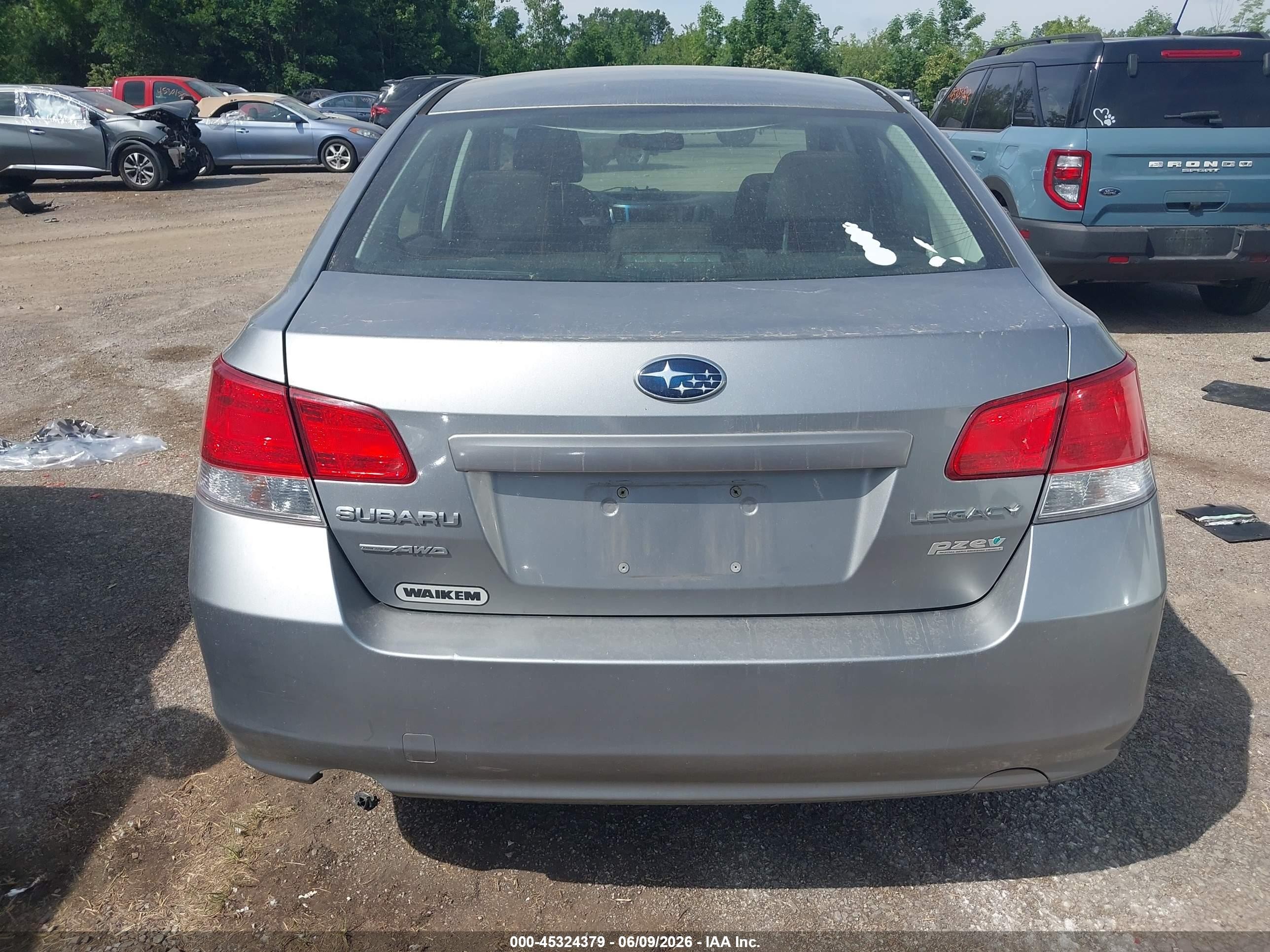 2011 Subaru Legacy 2.5i Premium Серый vin: 4S3BMBC62B3226325