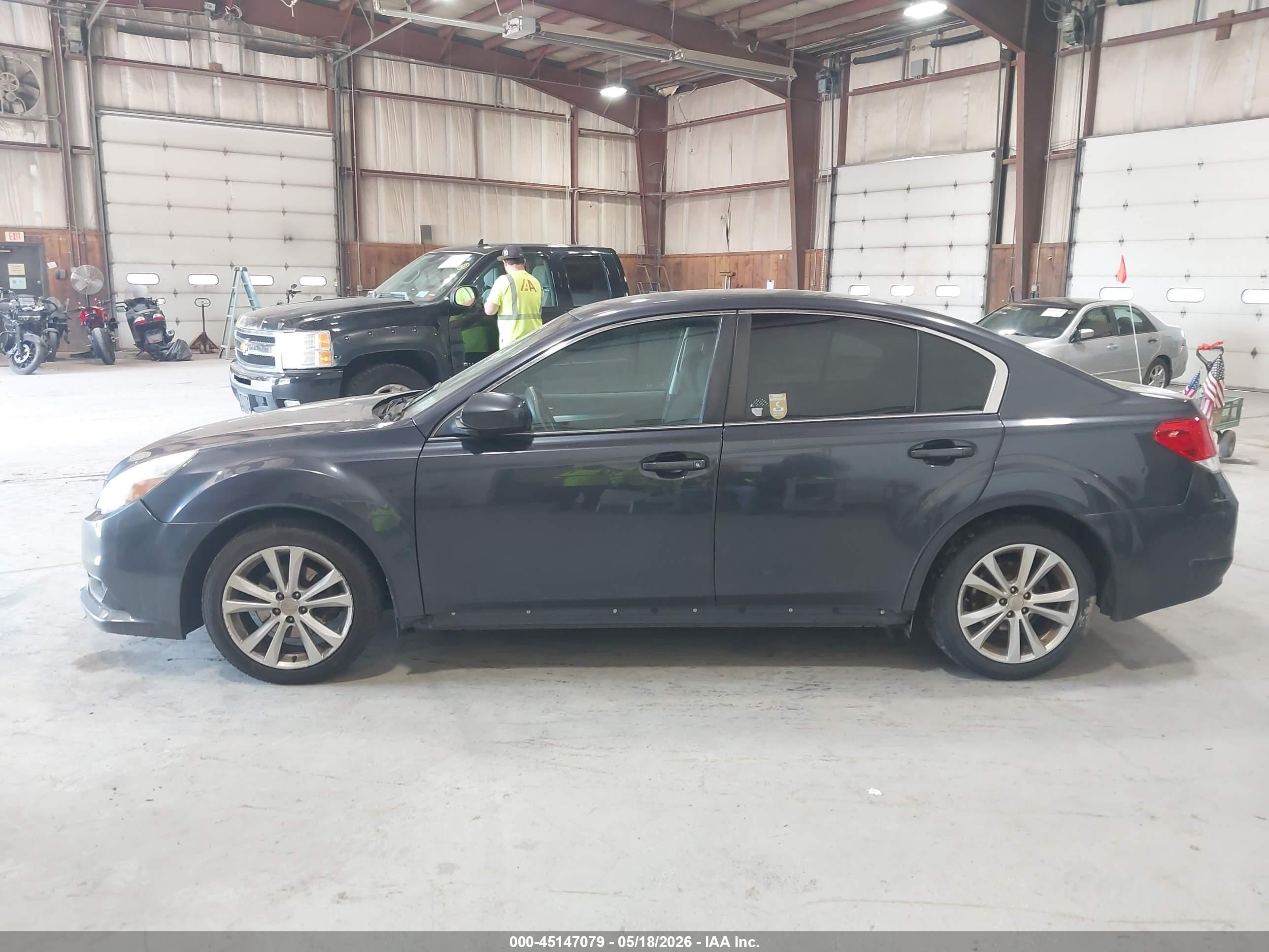 2013 Subaru Legacy 2.5i Premium Gray vin: 4S3BMBC62D3047592