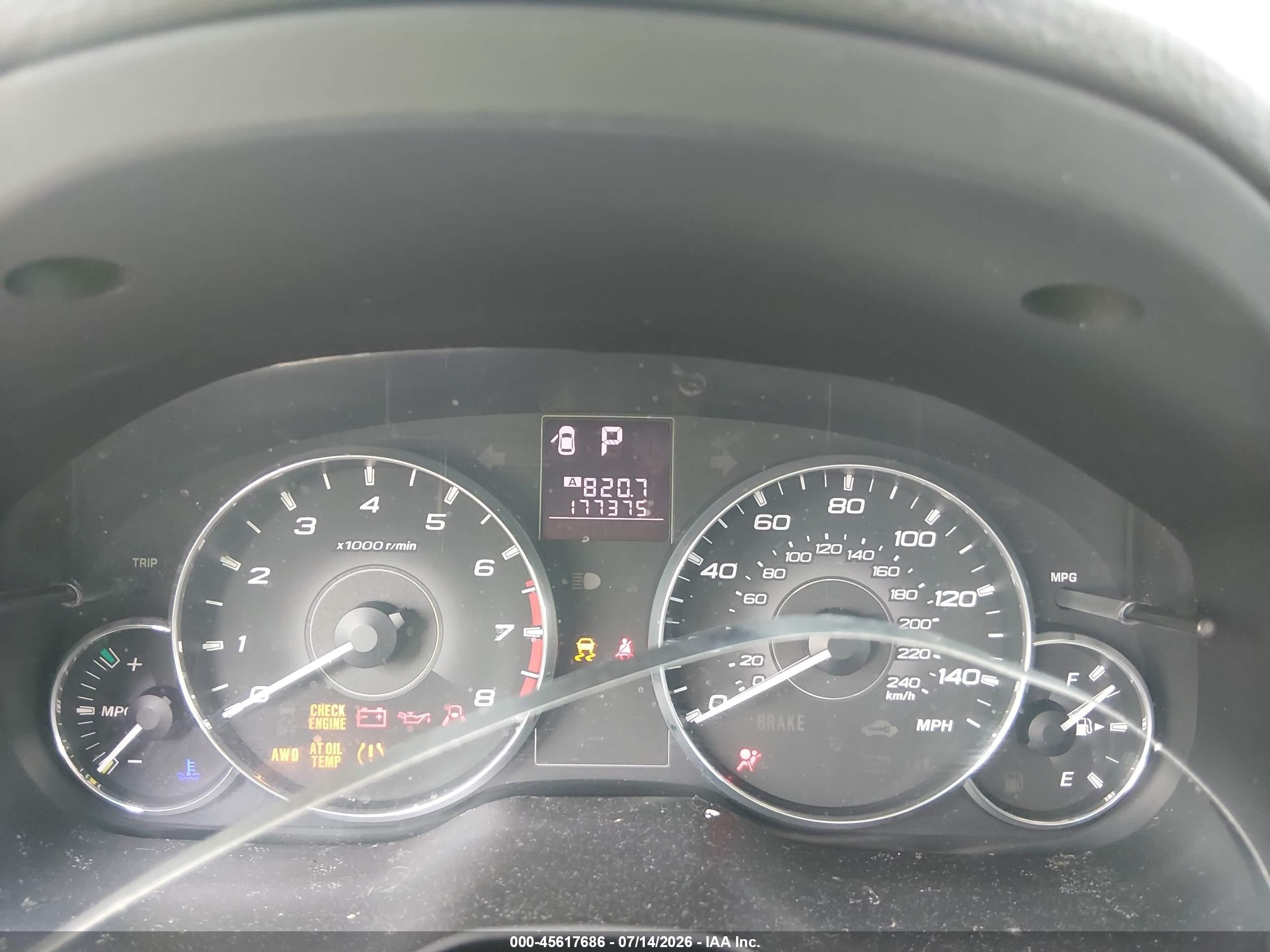 2011 Subaru Legacy 2.5i Premium Silver vin: 4S3BMBC63B3222476