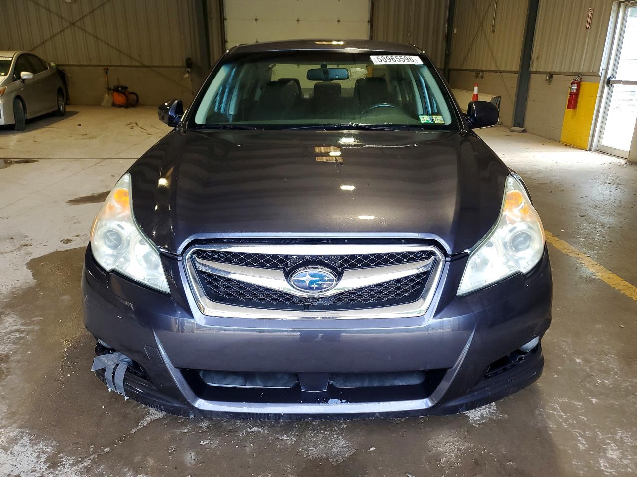2011 Subaru Legacy 2.5i Premium Серый vin: 4S3BMBC63B3229380