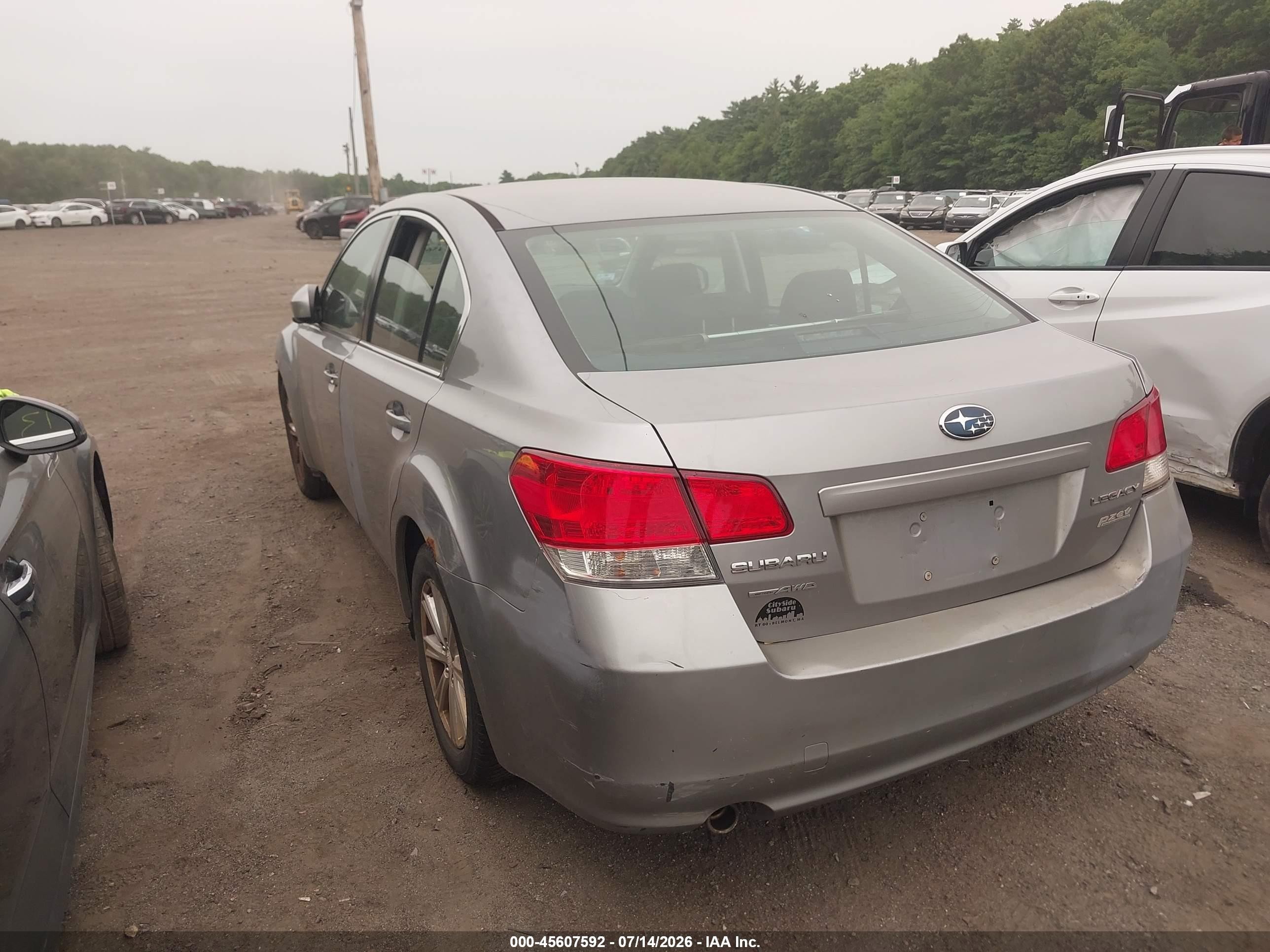 2011 Subaru Legacy 2.5i Premium Silver vin: 4S3BMBC63B3245577