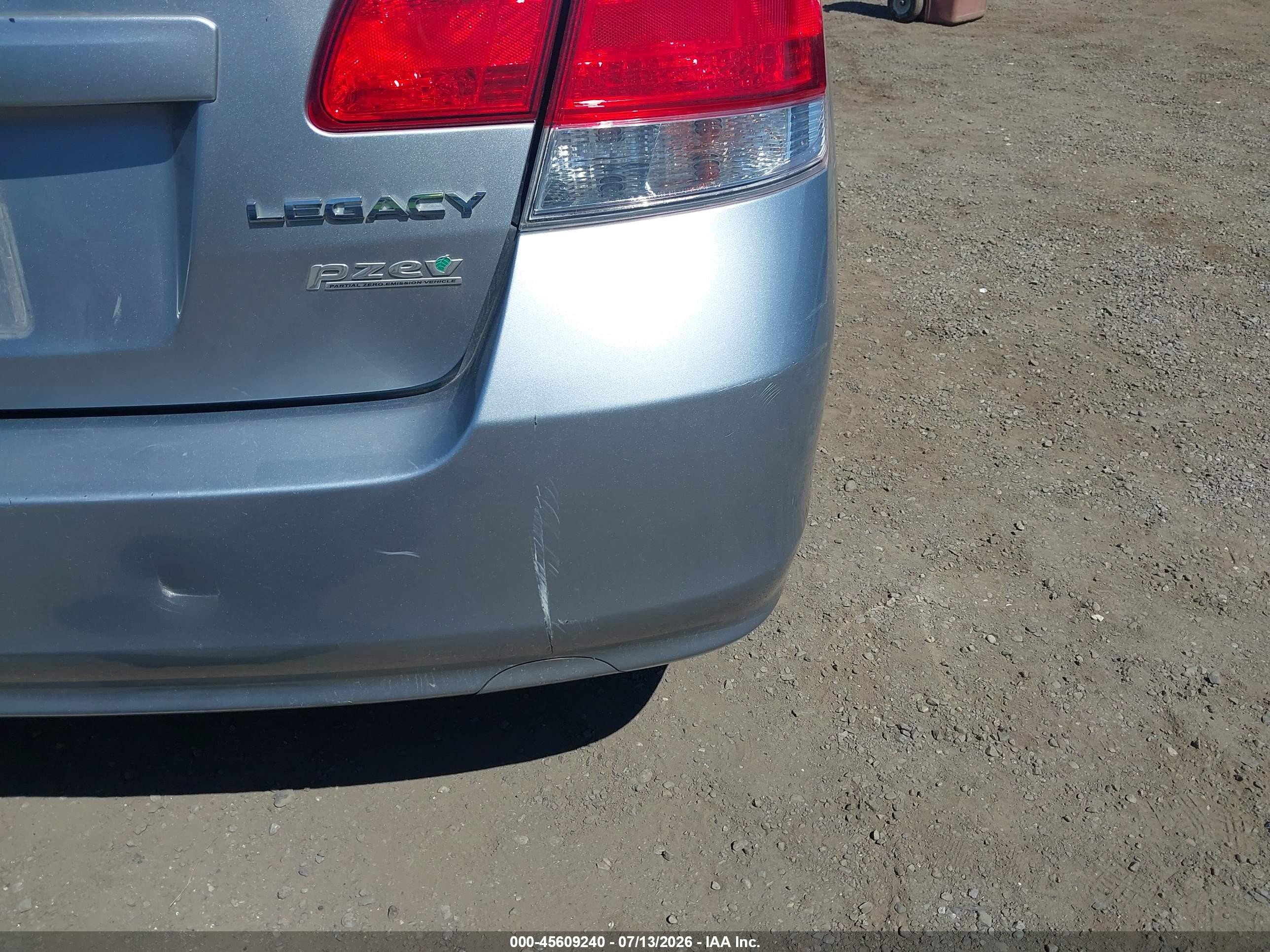 2012 Subaru Legacy 2.5i Premium Silver vin: 4S3BMBC63C3042903