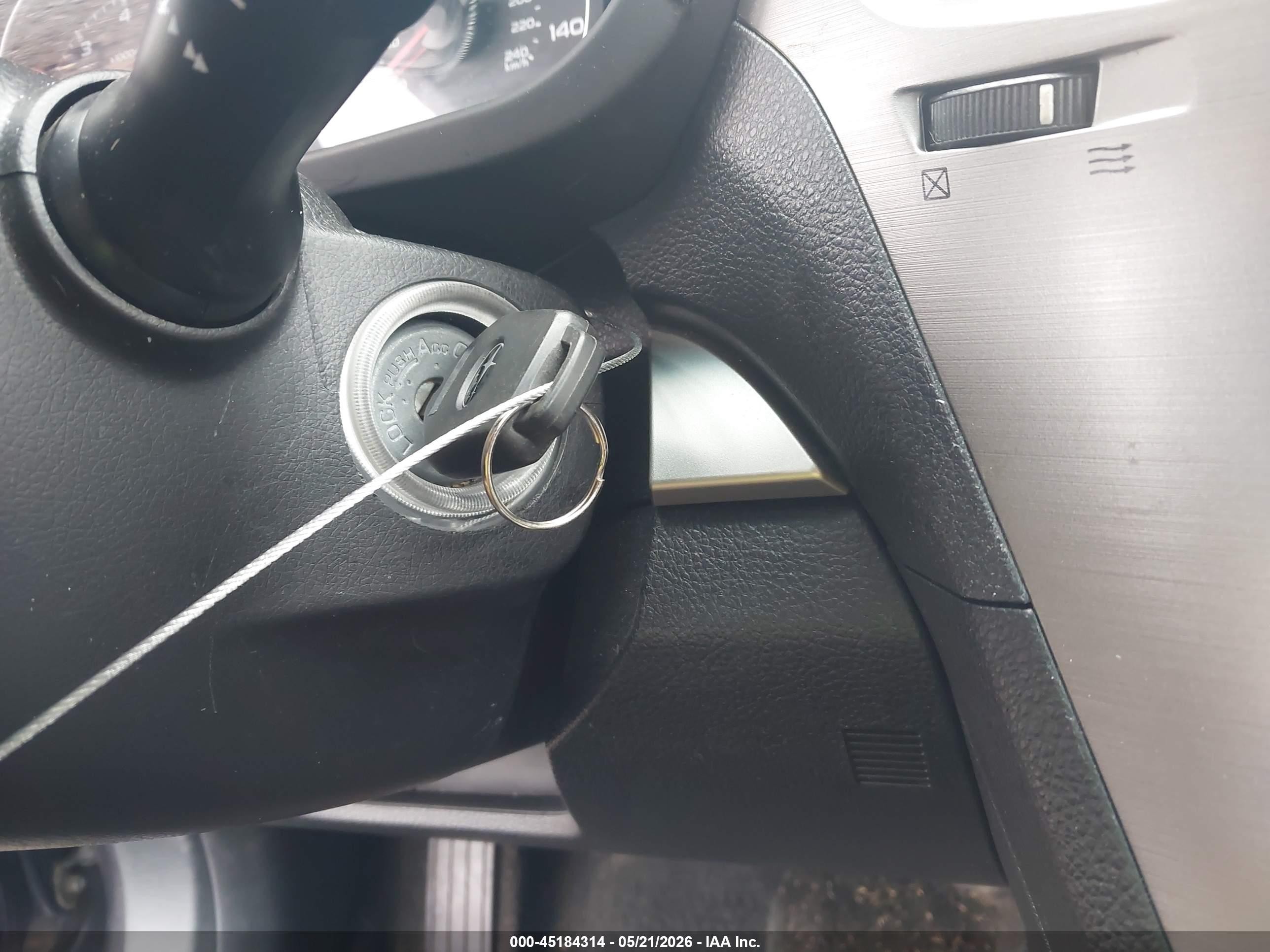 2013 Subaru Legacy 2.5i Premium Серый vin: 4S3BMBC63D3010454