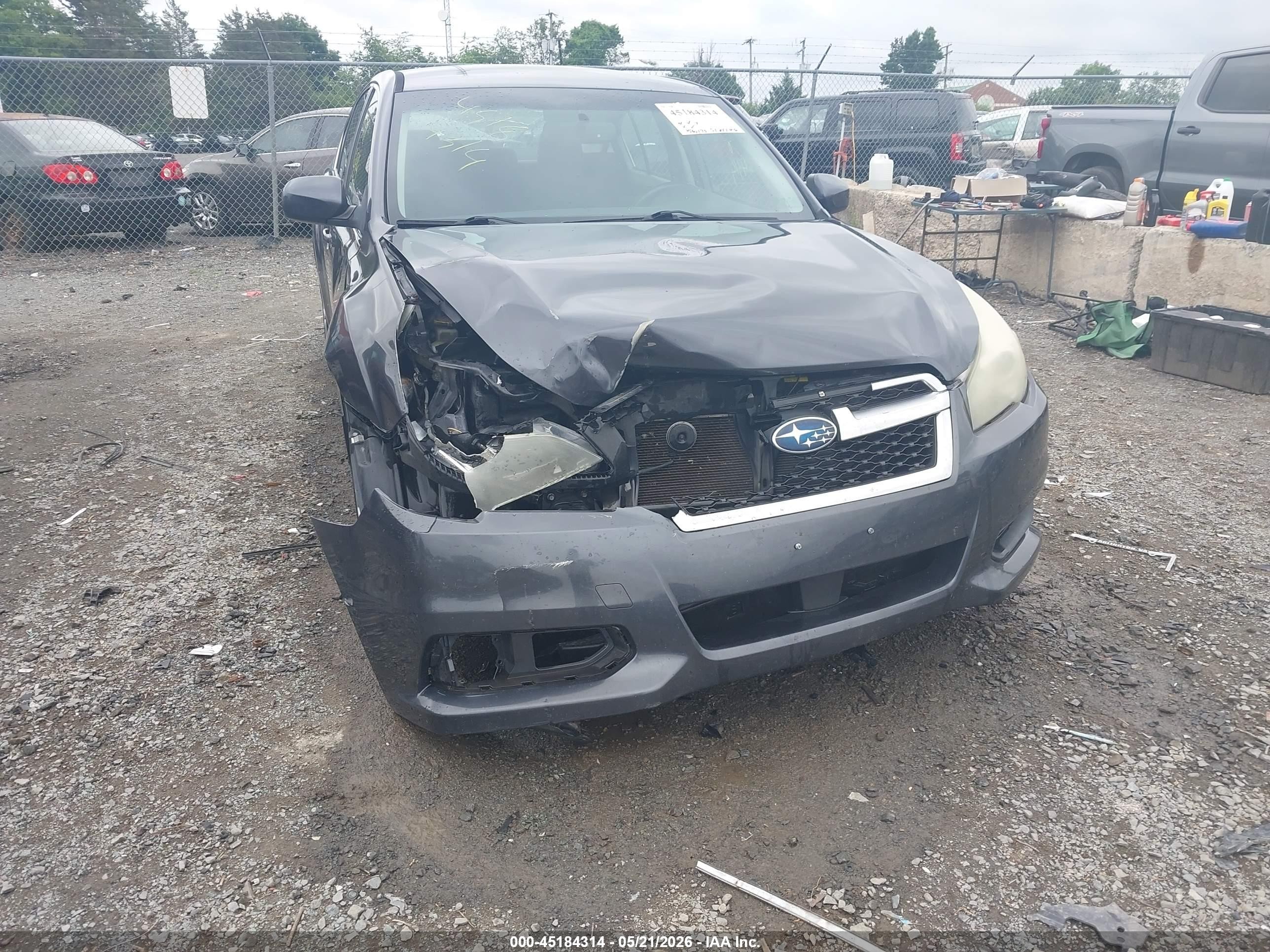2013 Subaru Legacy 2.5i Premium Серый vin: 4S3BMBC63D3010454