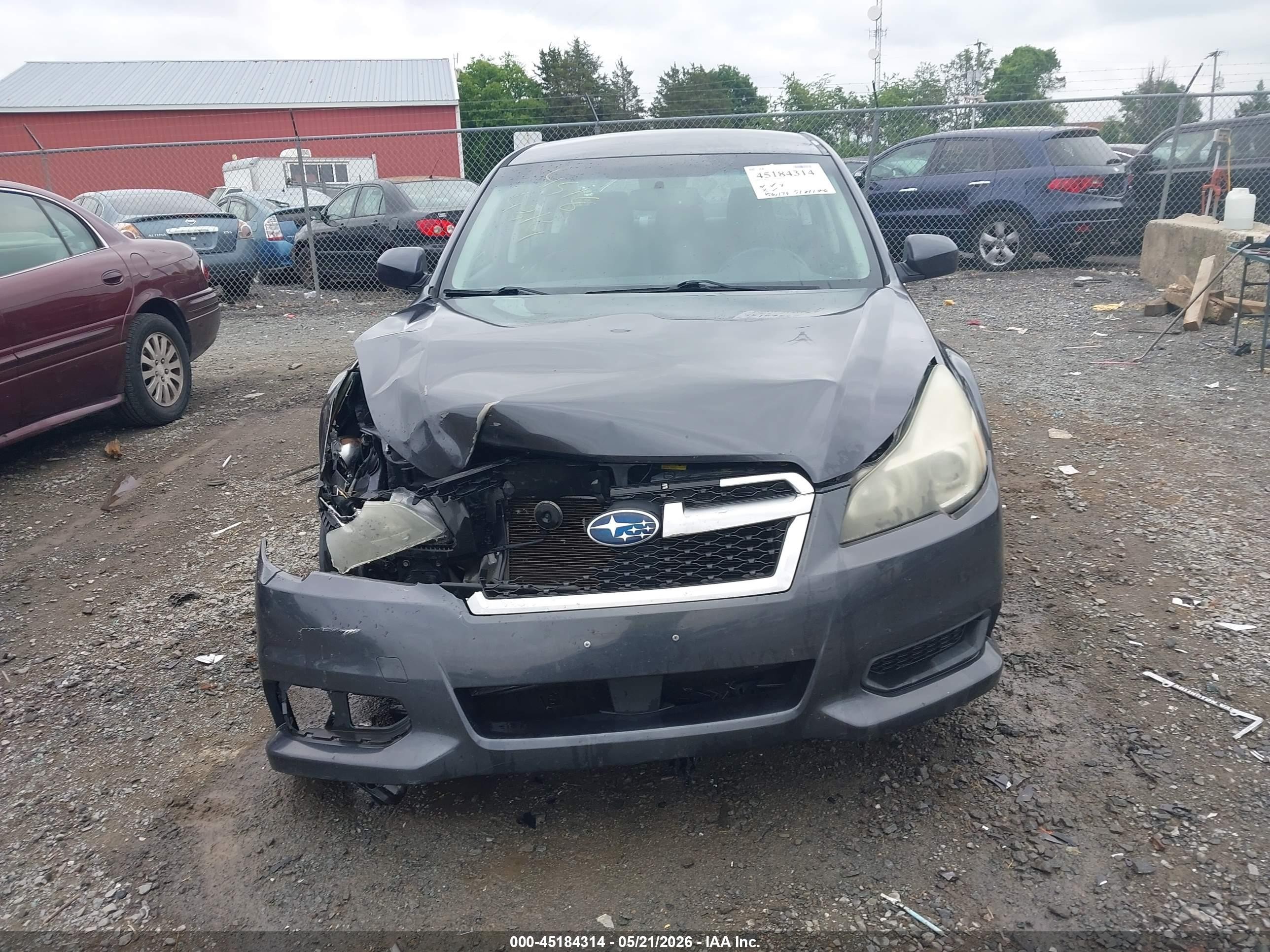 2013 Subaru Legacy 2.5i Premium Серый vin: 4S3BMBC63D3010454
