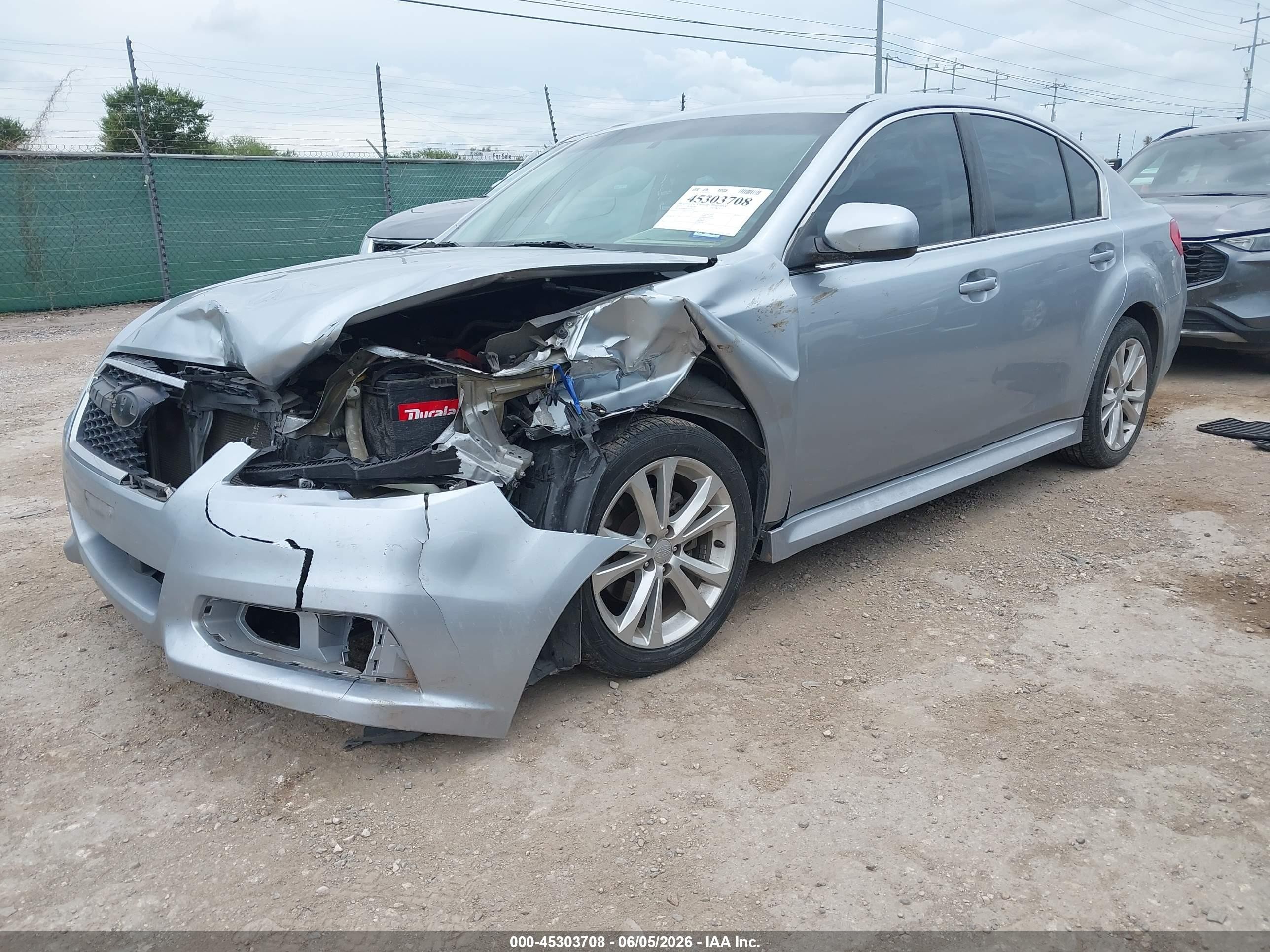 2013 Subaru Legacy 2.5i Premium Silver vin: 4S3BMBC63D3014827