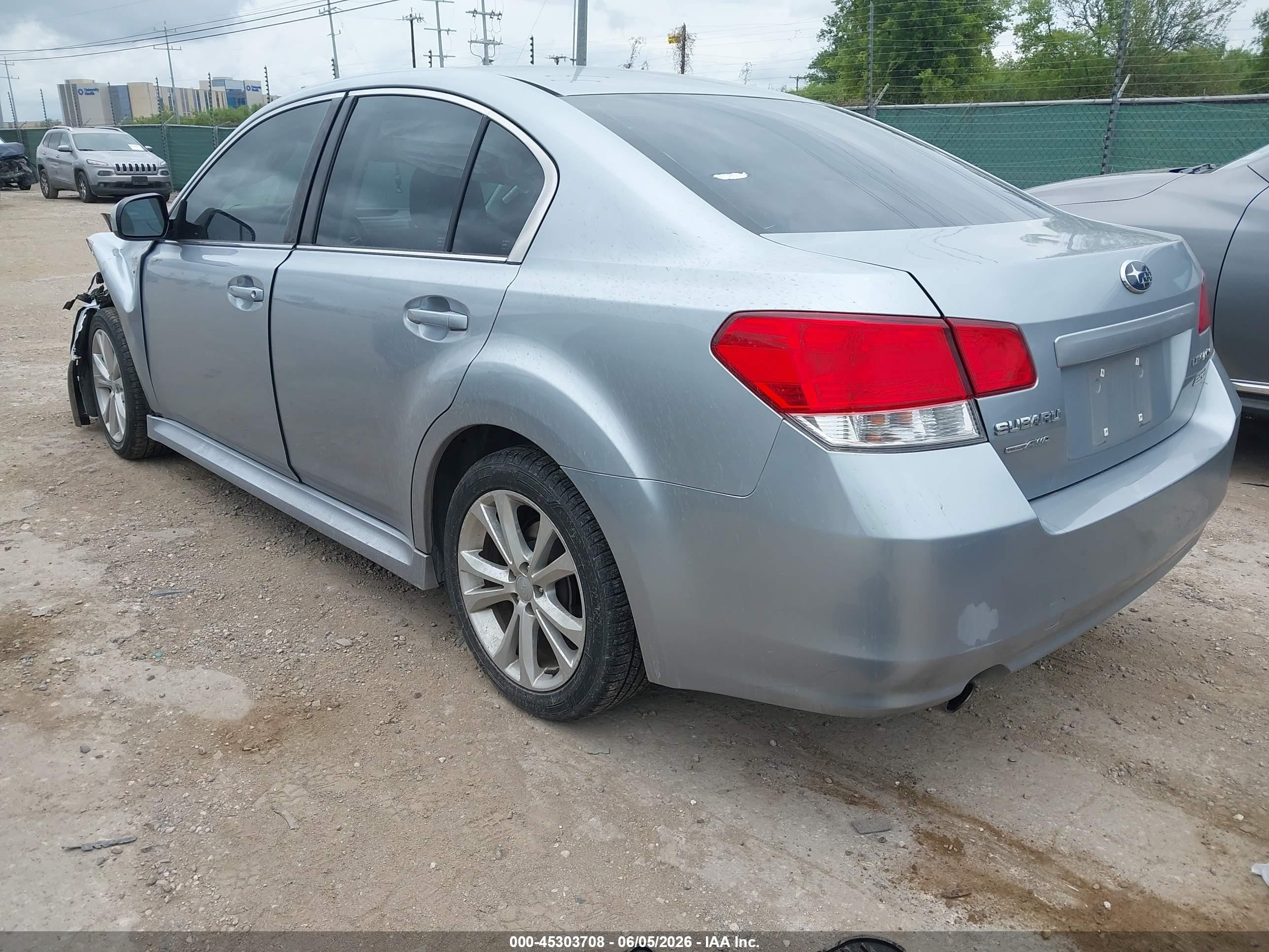 2013 Subaru Legacy 2.5i Premium Silver vin: 4S3BMBC63D3014827