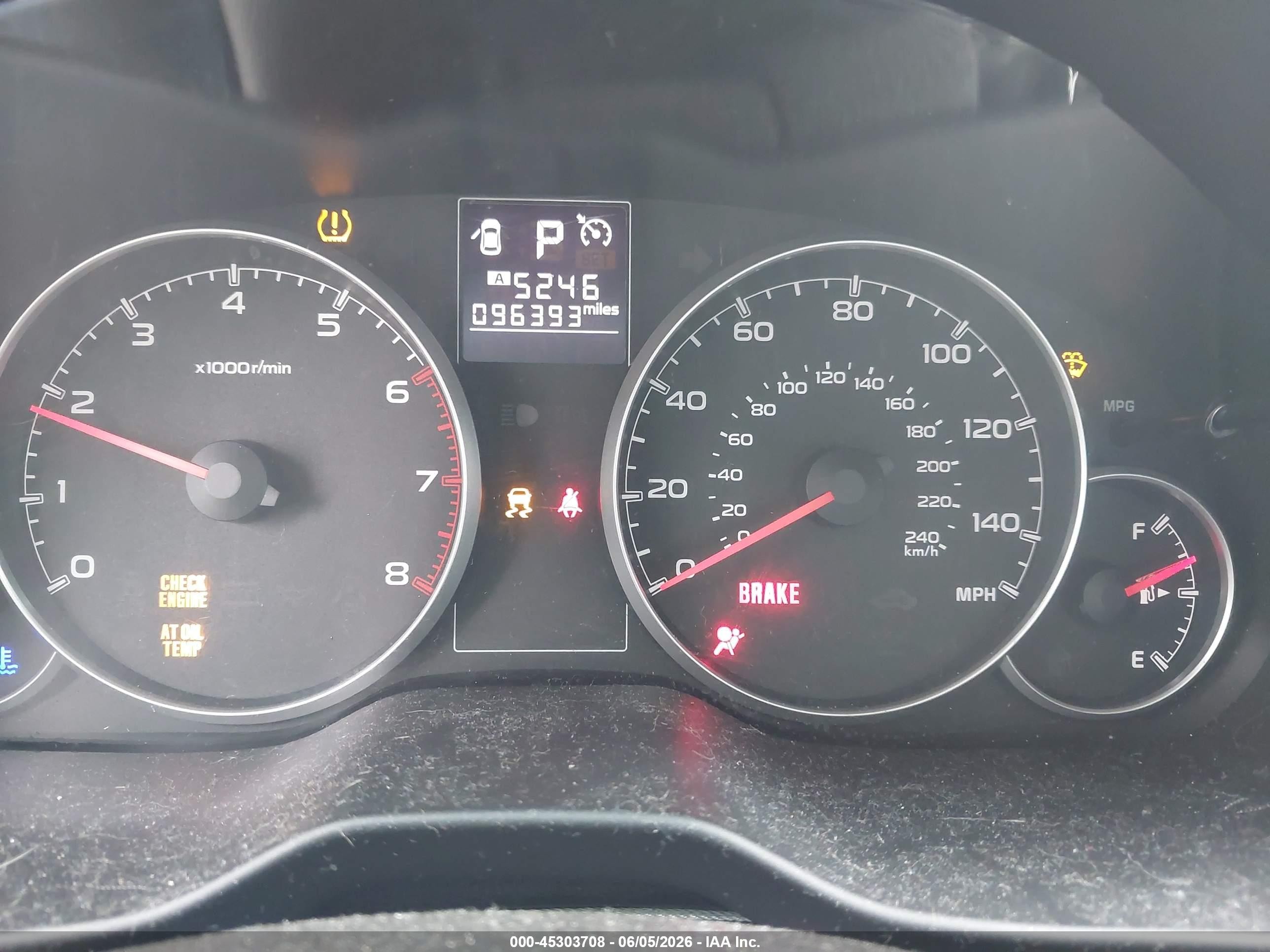 2013 Subaru Legacy 2.5i Premium Silver vin: 4S3BMBC63D3014827