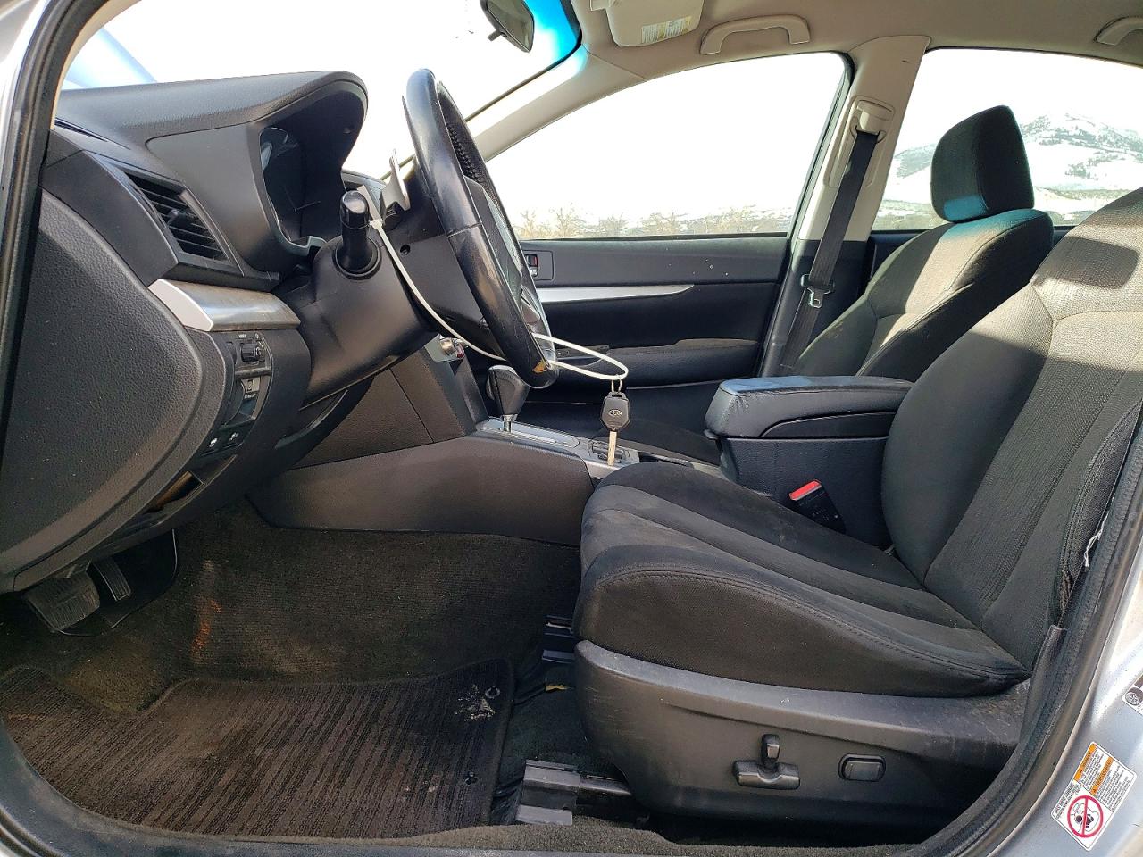 2014 Subaru Legacy 2.5i Premium Silver vin: 4S3BMBC63E3013355