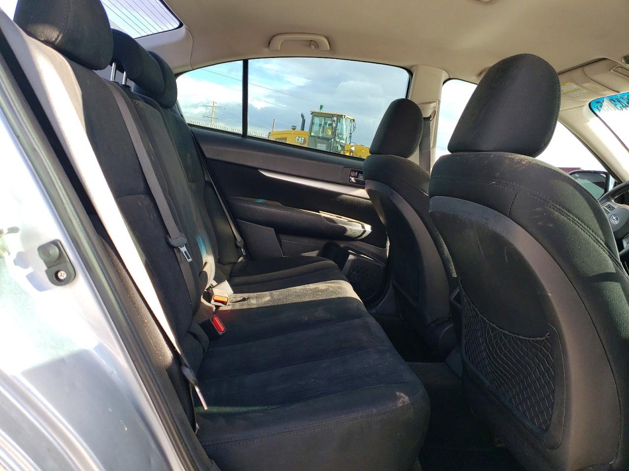 2014 Subaru Legacy 2.5i Premium Silver vin: 4S3BMBC63E3013355