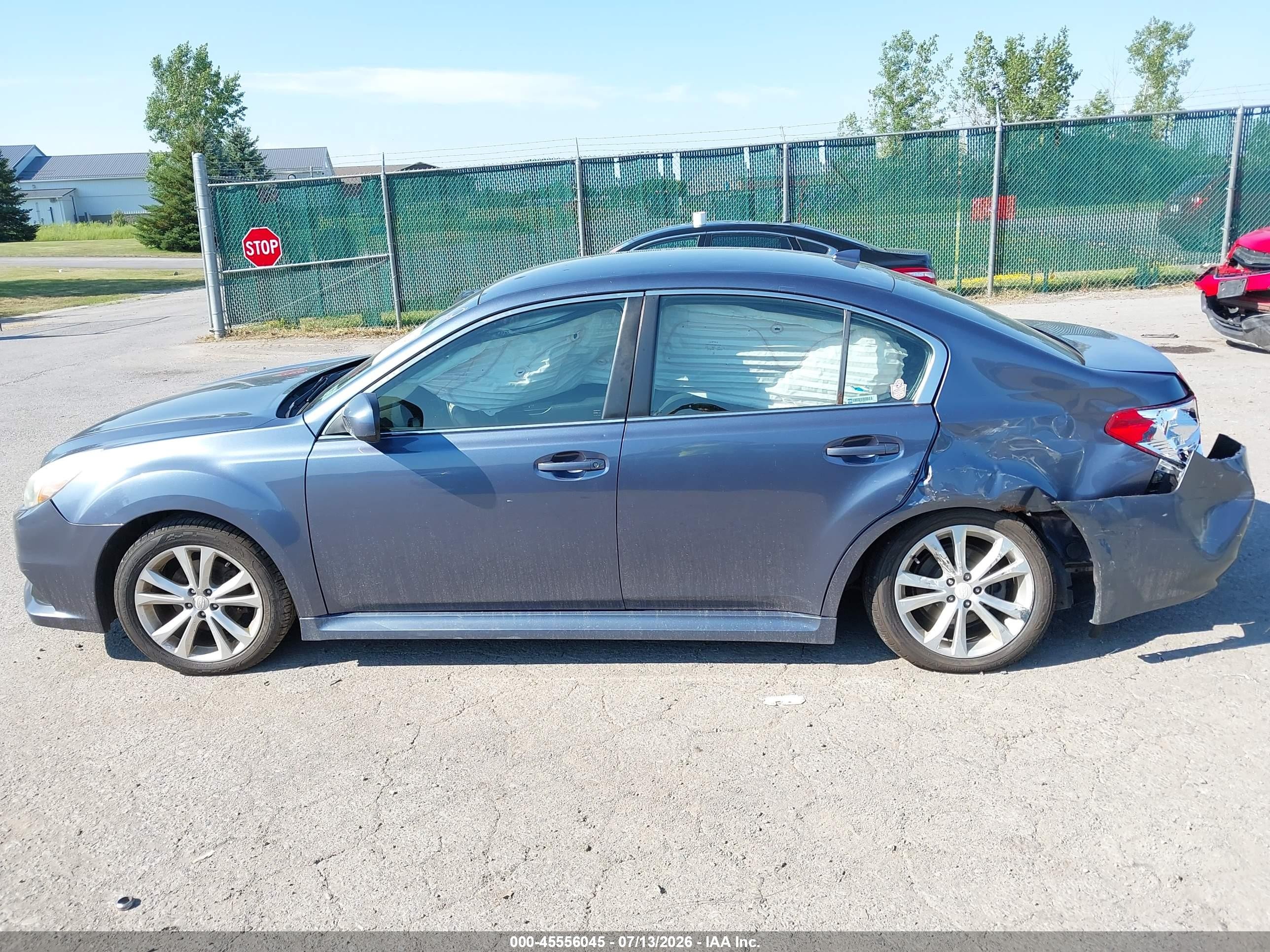 2014 Subaru Legacy 2.5i Premium Blue vin: 4S3BMBC63E3028275