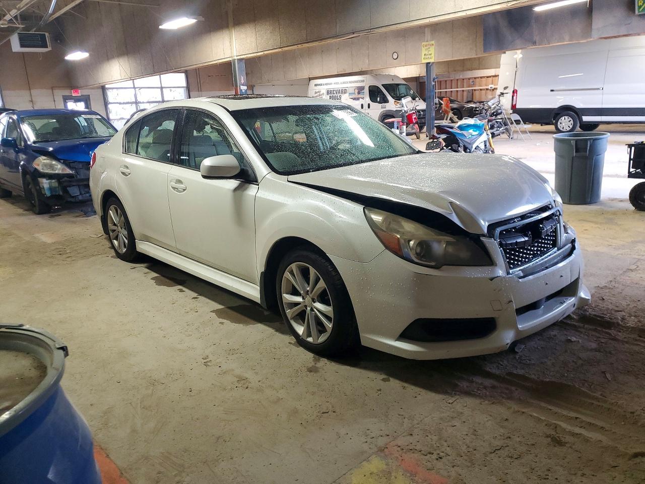 2014 Subaru Legacy 2.5i Premium White vin: 4S3BMBC63E3033220