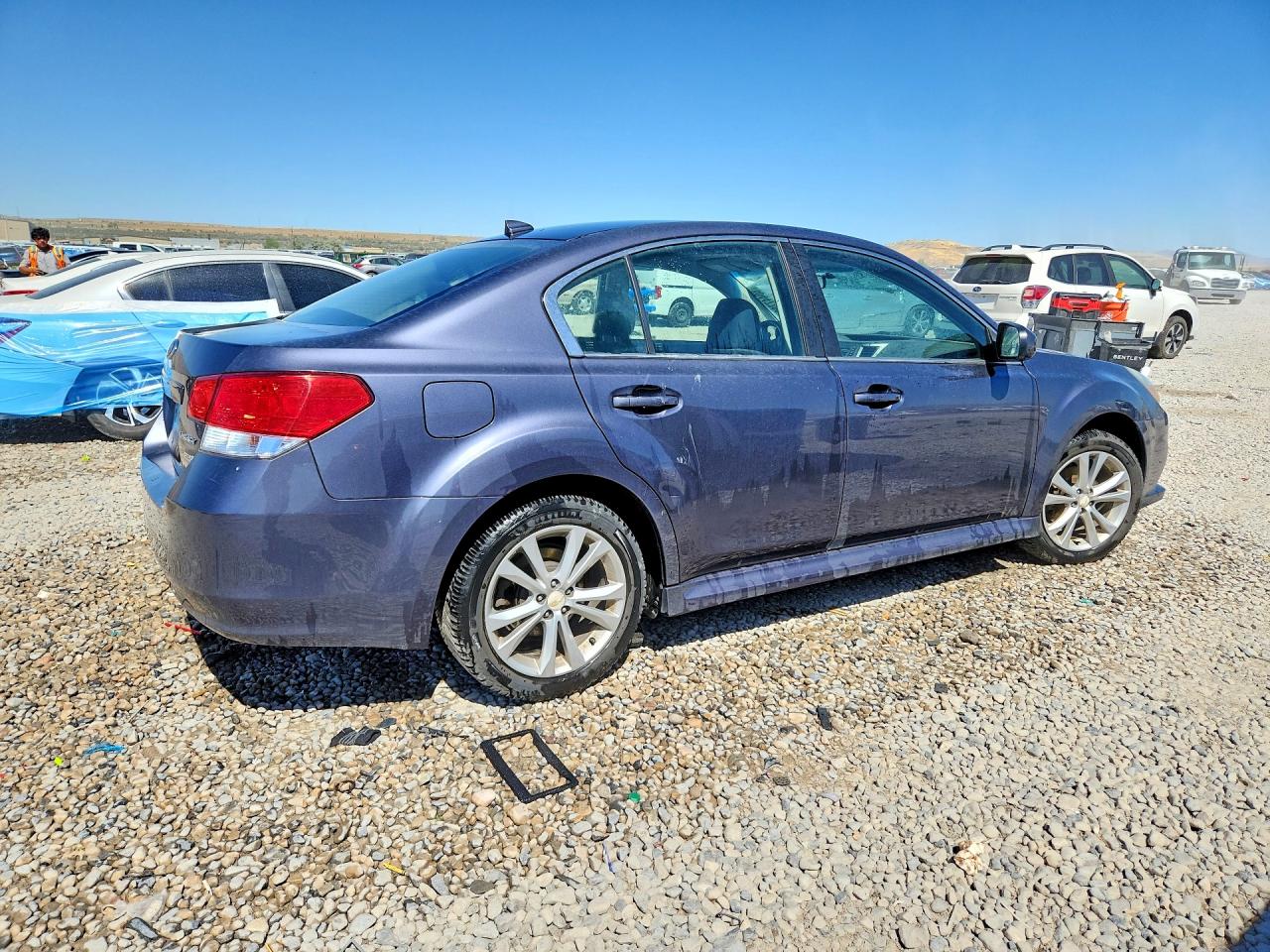 2014 Subaru Legacy 2.5i Premium Угольный vin: 4S3BMBC63E3037610