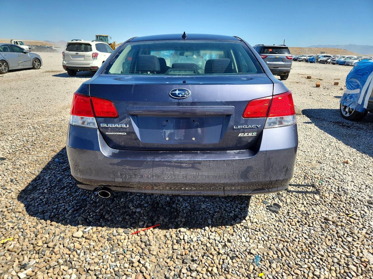 2014 Subaru Legacy 2.5i Premium Угольный vin: 4S3BMBC63E3037610