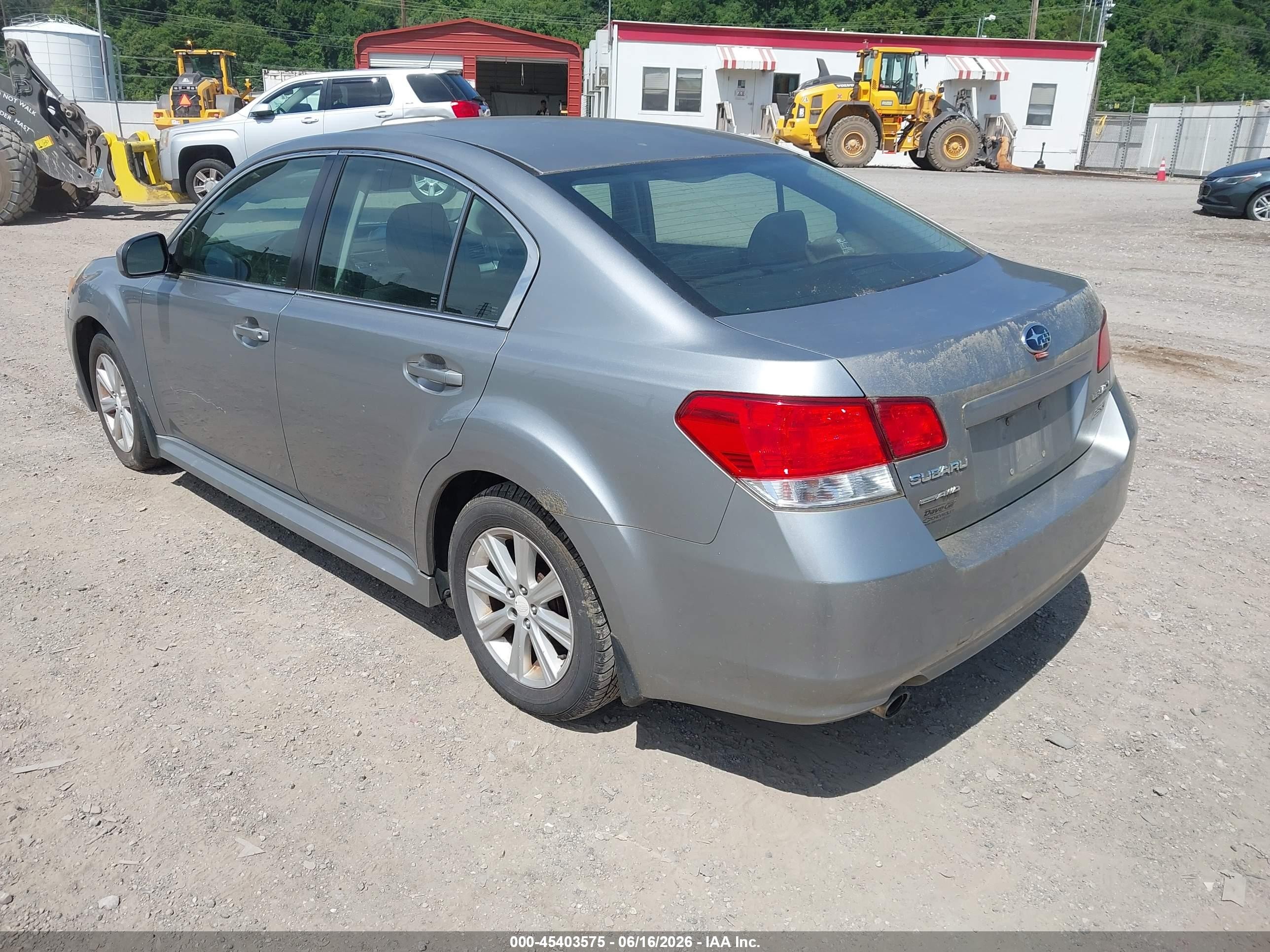 2011 Subaru Legacy 2.5i Premium Gray vin: 4S3BMBC64B3230215
