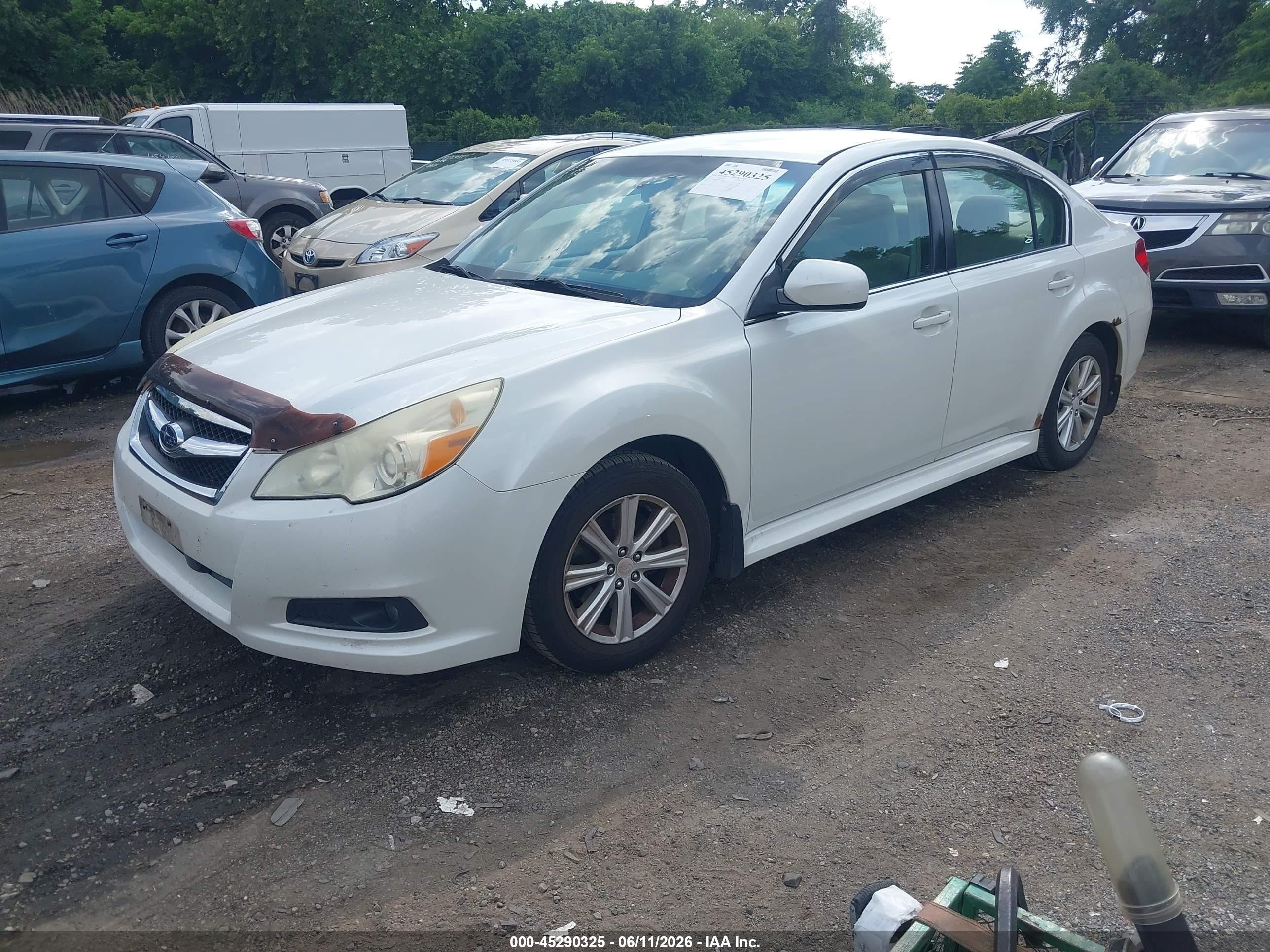 2011 Subaru Legacy 2.5i Premium White vin: 4S3BMBC64B3259679