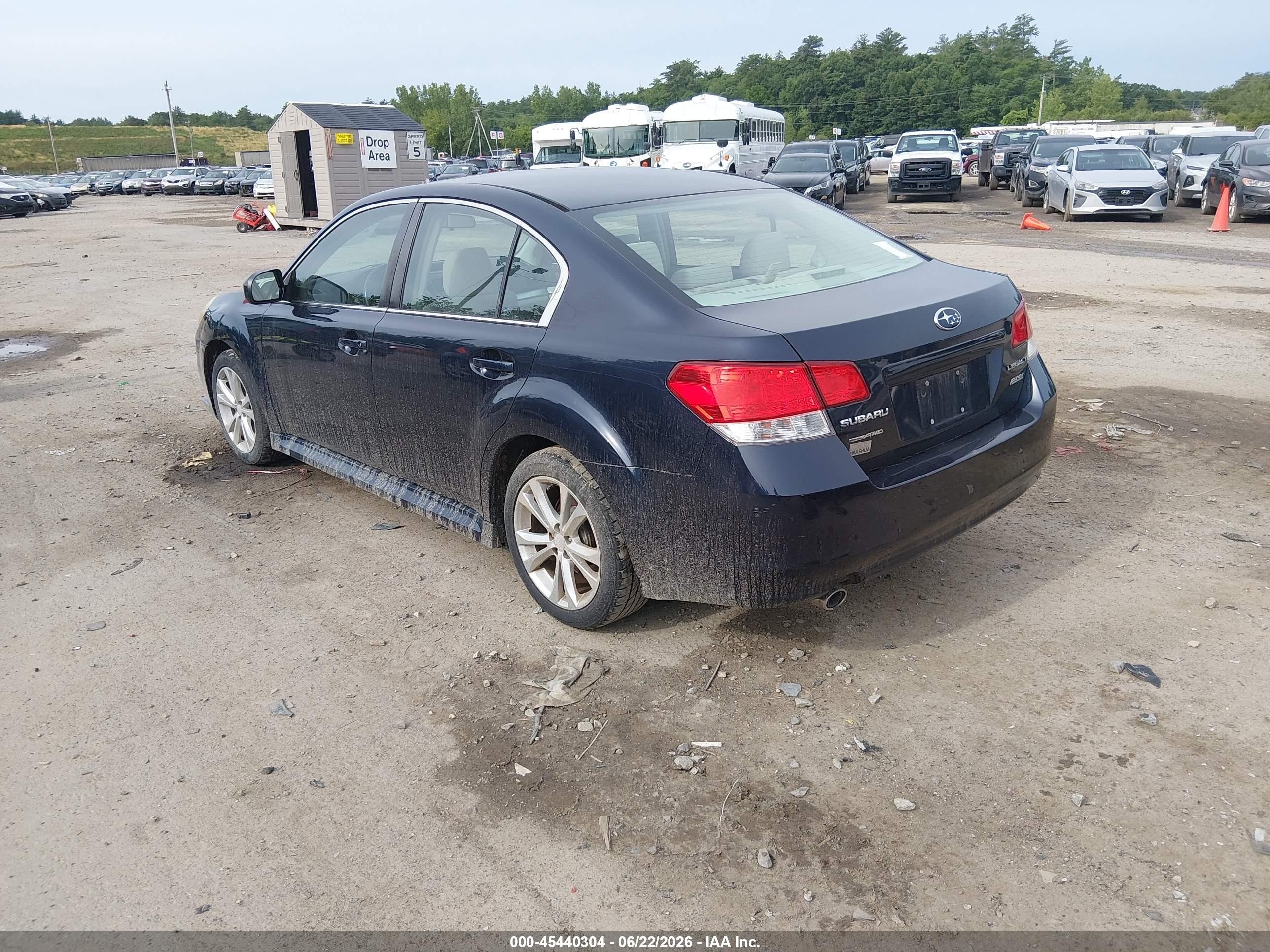2013 Subaru Legacy 2.5i Premium Blue vin: 4S3BMBC64D3033192