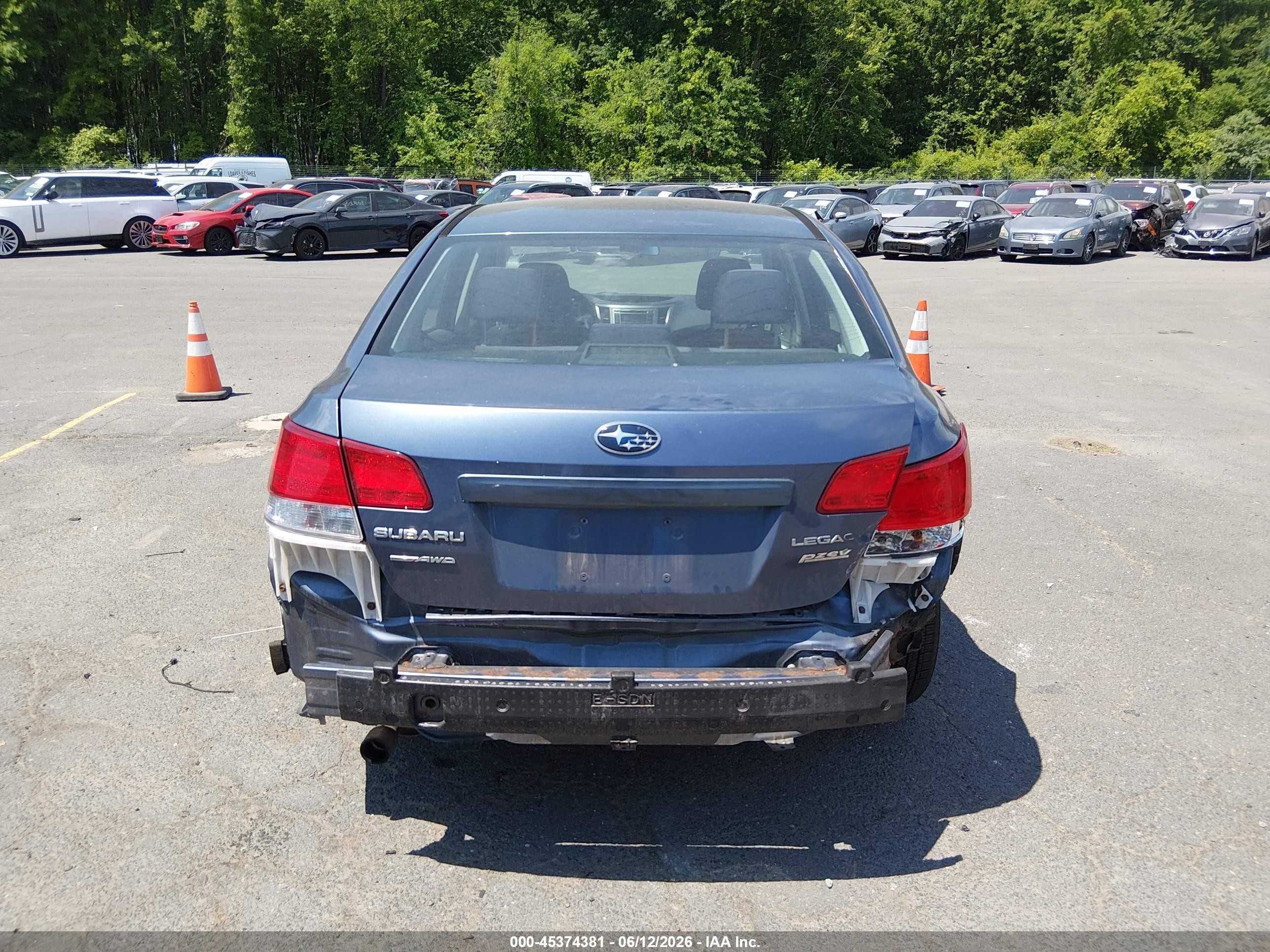 2013 Subaru Legacy 2.5i Premium Blue vin: 4S3BMBC64D3044838