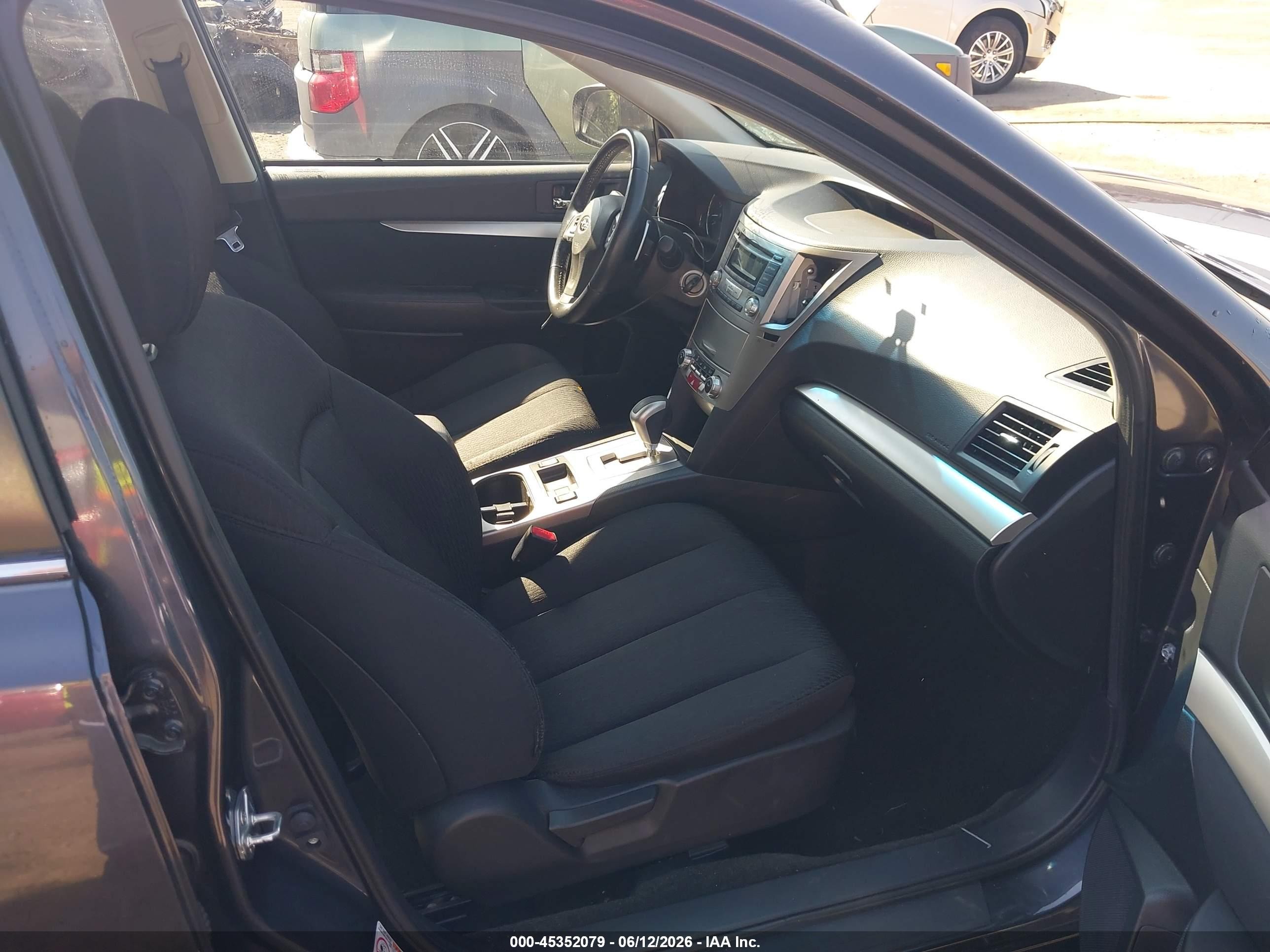 2012 Subaru Legacy 2.5i Premium Gray vin: 4S3BMBC65C3032289