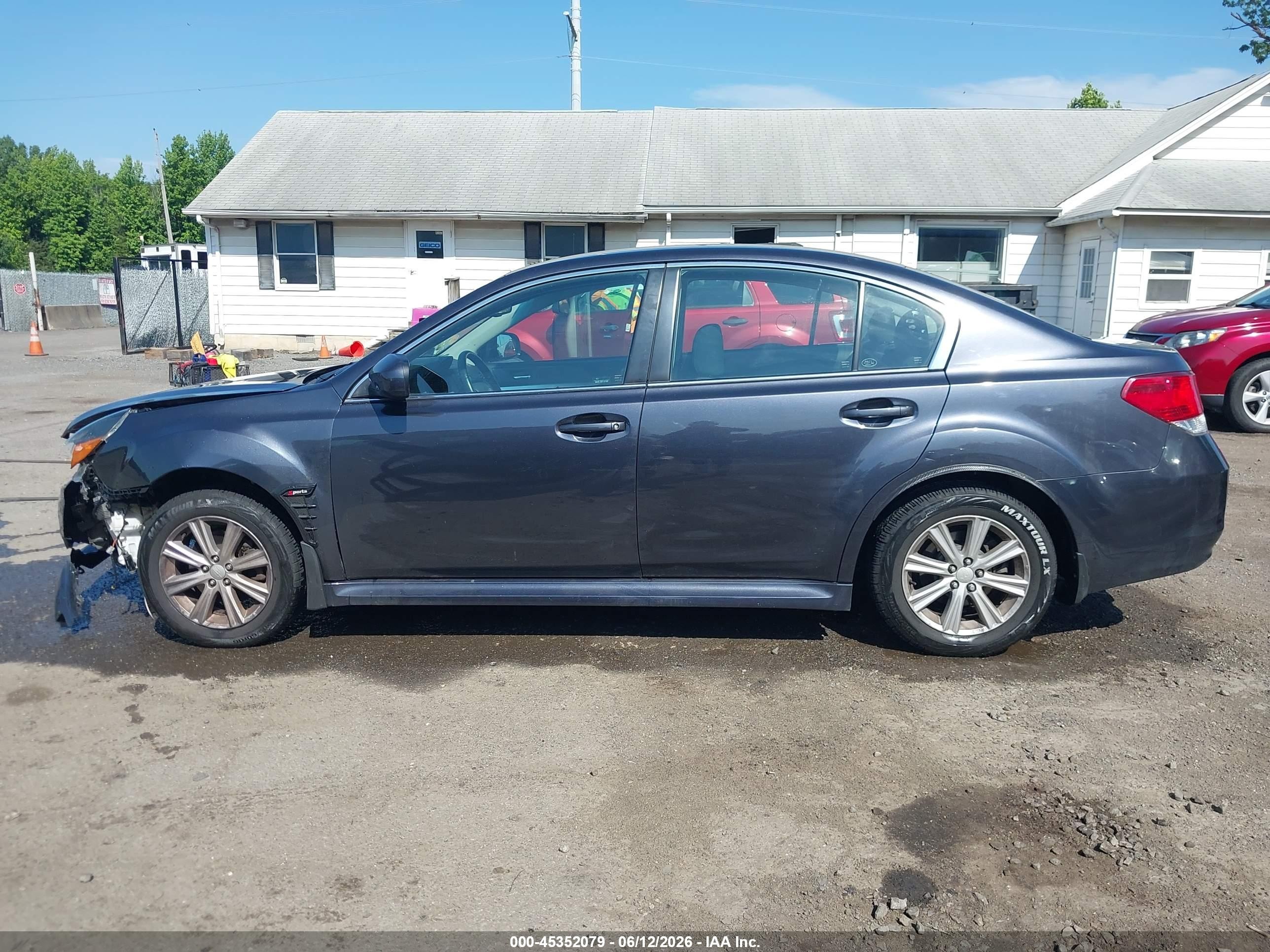 2012 Subaru Legacy 2.5i Premium Gray vin: 4S3BMBC65C3032289
