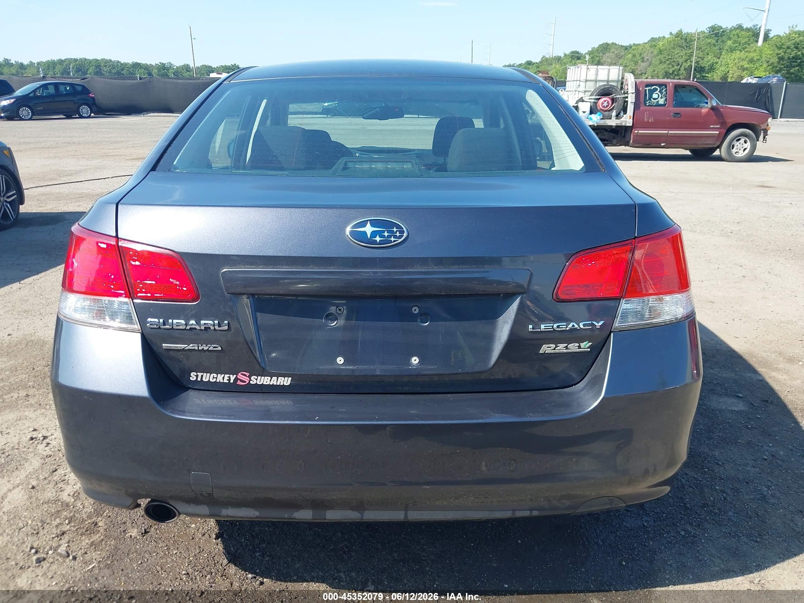 2012 Subaru Legacy 2.5i Premium Gray vin: 4S3BMBC65C3032289