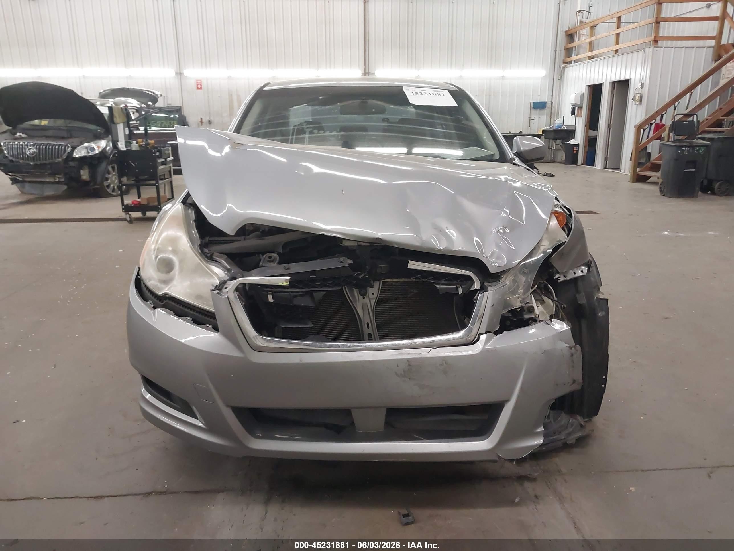 2011 Subaru Legacy 2.5i Premium Gray vin: 4S3BMBC66B3254659