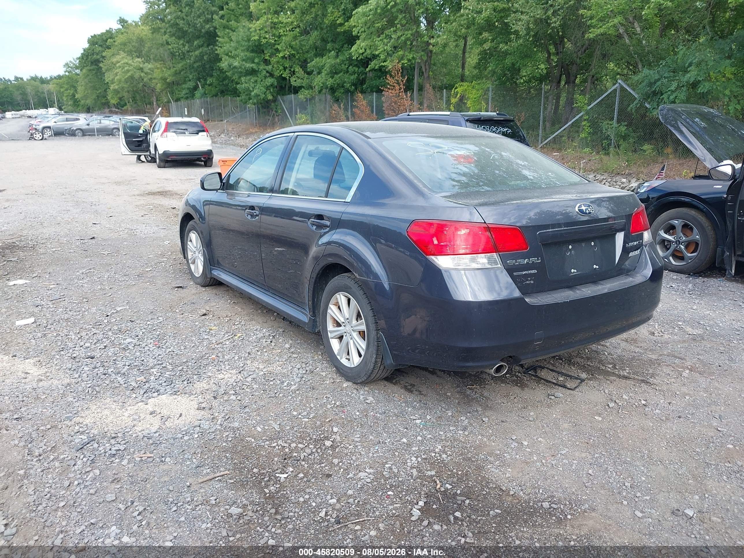 2011 Subaru Legacy 2.5i Premium Gray vin: 4S3BMBC66B3263328