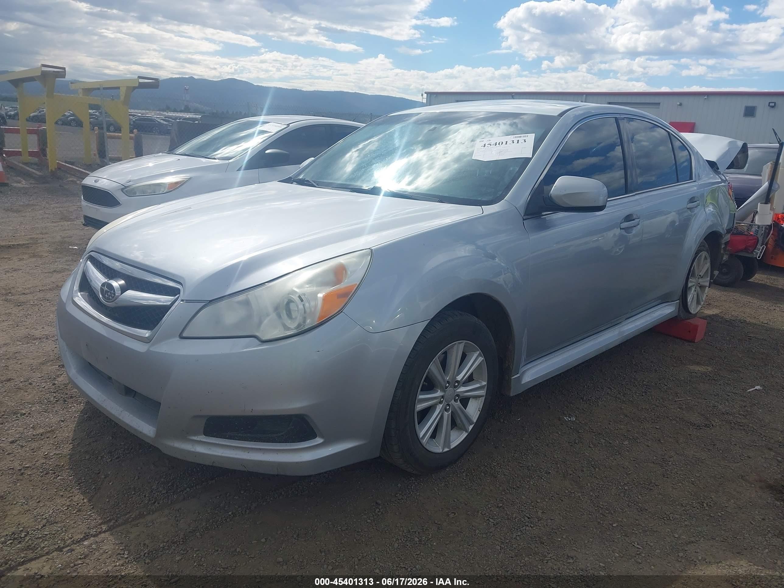 2012 Subaru Legacy 2.5i Premium Silver vin: 4S3BMBC66C3026128