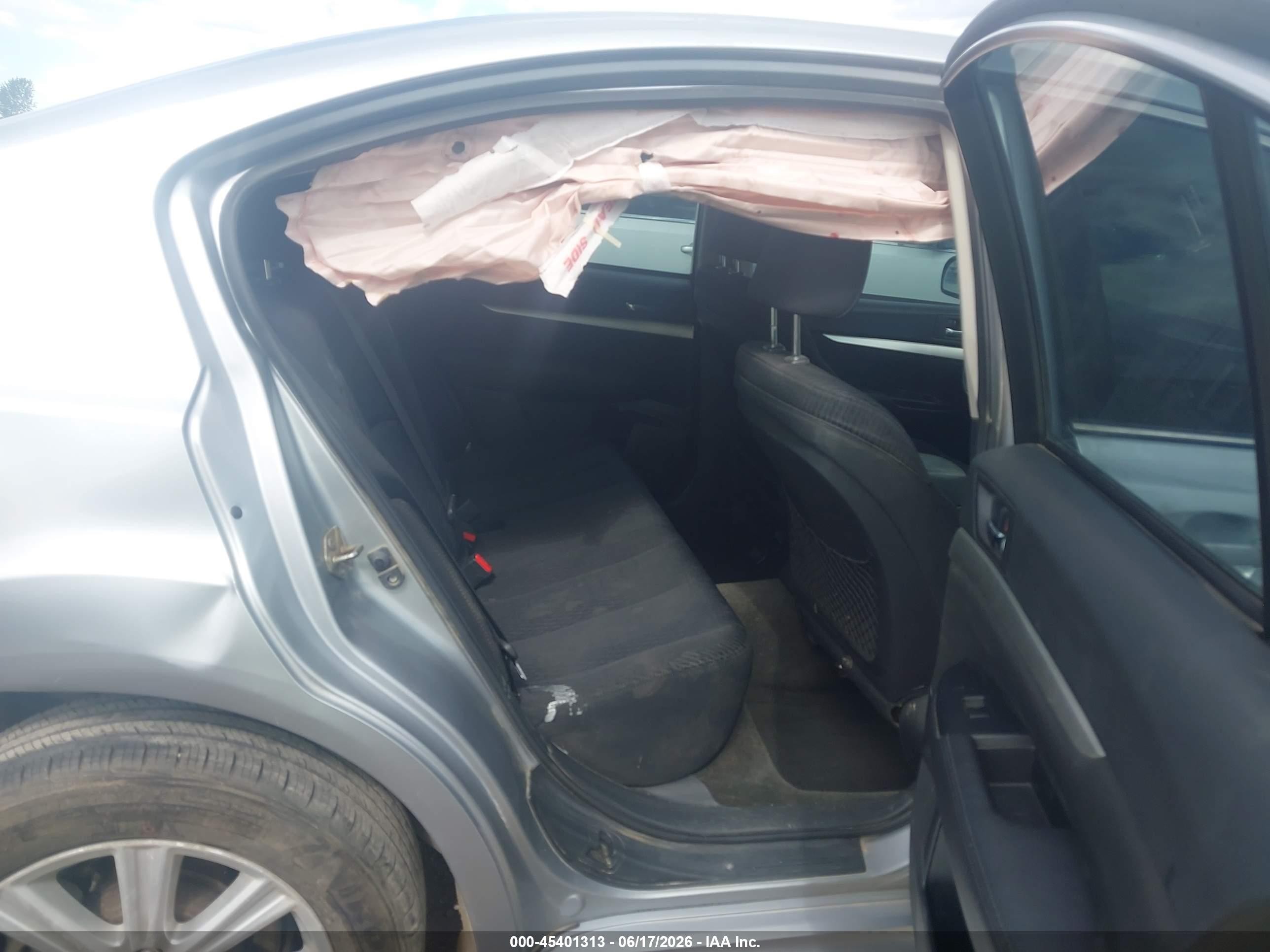 2012 Subaru Legacy 2.5i Premium Silver vin: 4S3BMBC66C3026128